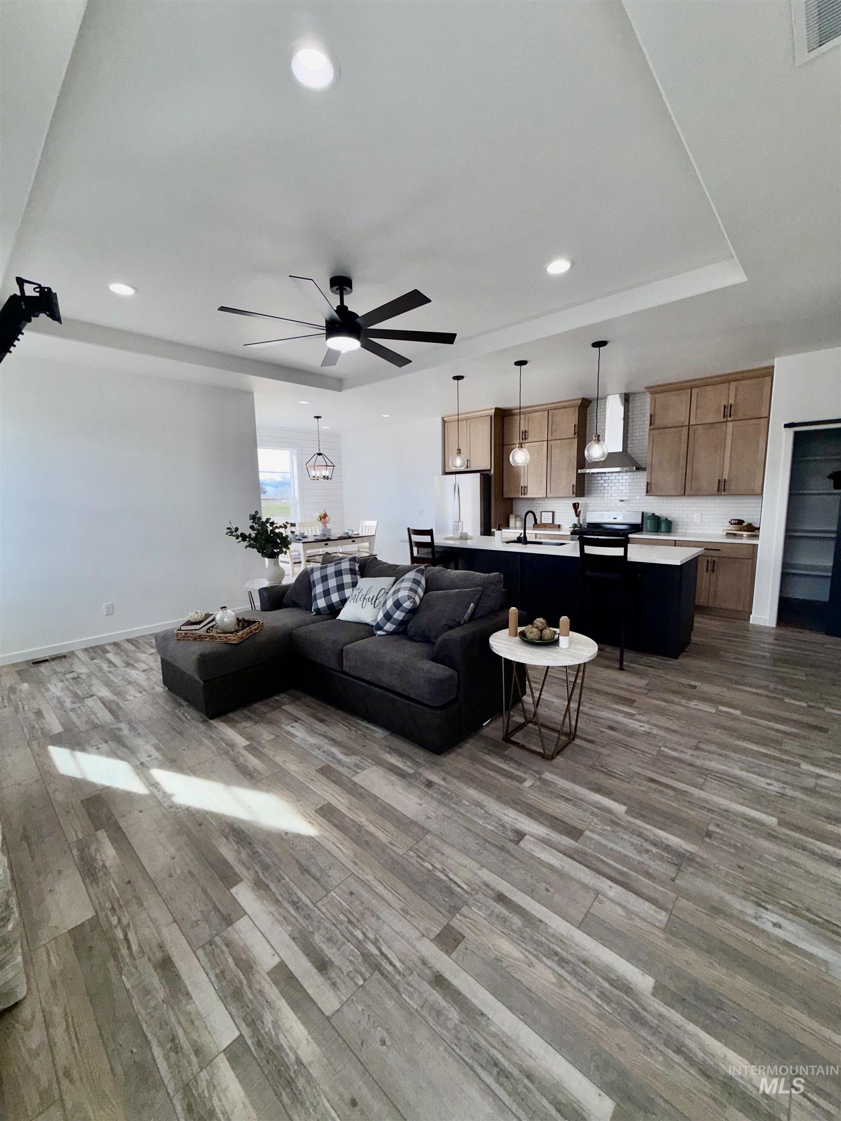 1419 Topaz, Rupert, Idaho 83350, 4 Bedrooms, 2 Bathrooms, Residential For Sale, Price $395,000,MLS 98980755