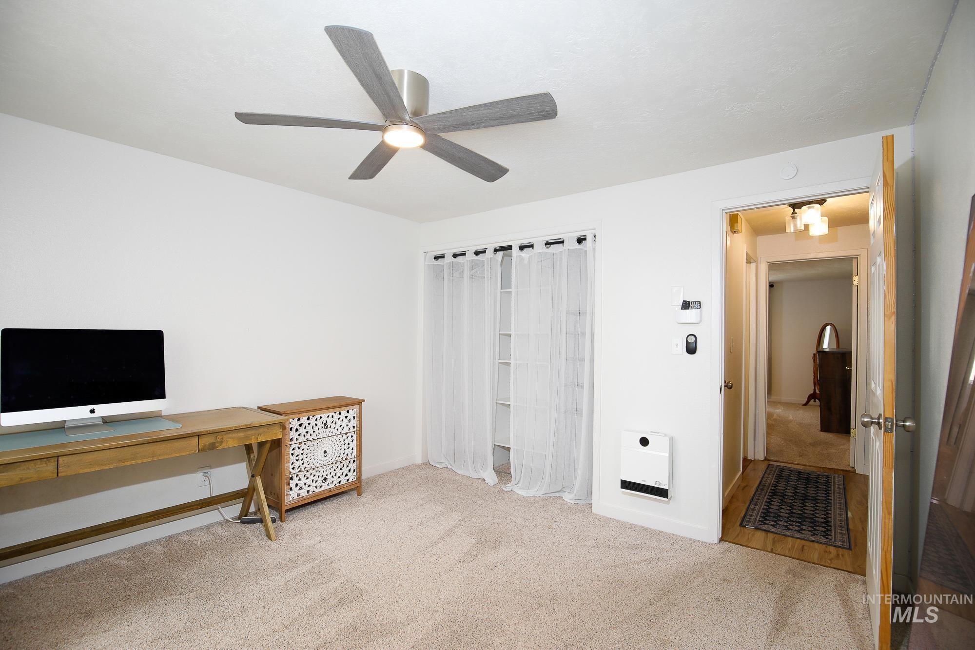 10534 W Fox Ridge Dr, Boise, Idaho 83709, 2 Bedrooms, 1 Bathroom, Residential For Sale, Price $305,000,MLS 98980758