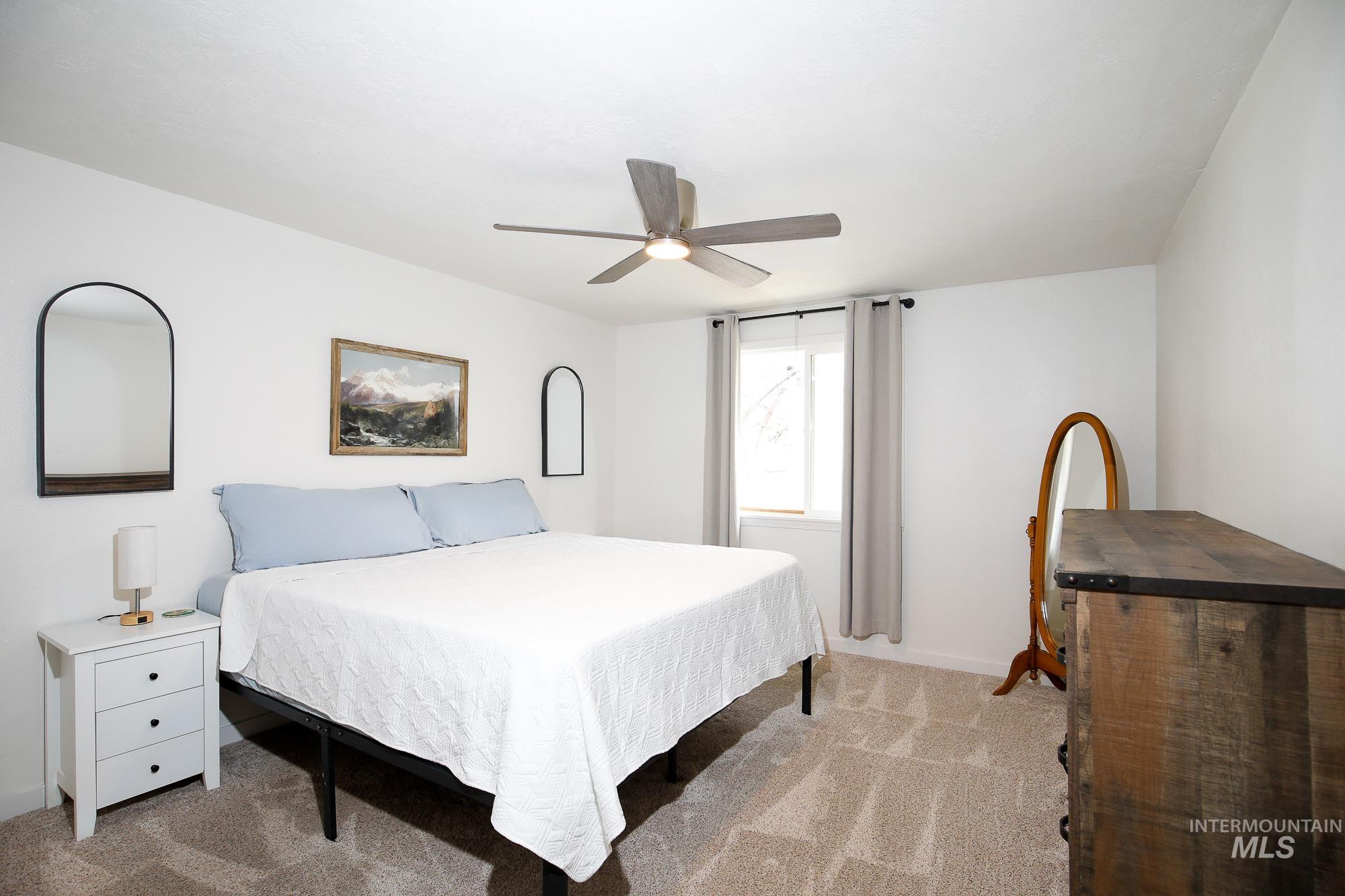 10534 W Fox Ridge Dr, Boise, Idaho 83709, 2 Bedrooms, 1 Bathroom, Residential For Sale, Price $305,000,MLS 98980758