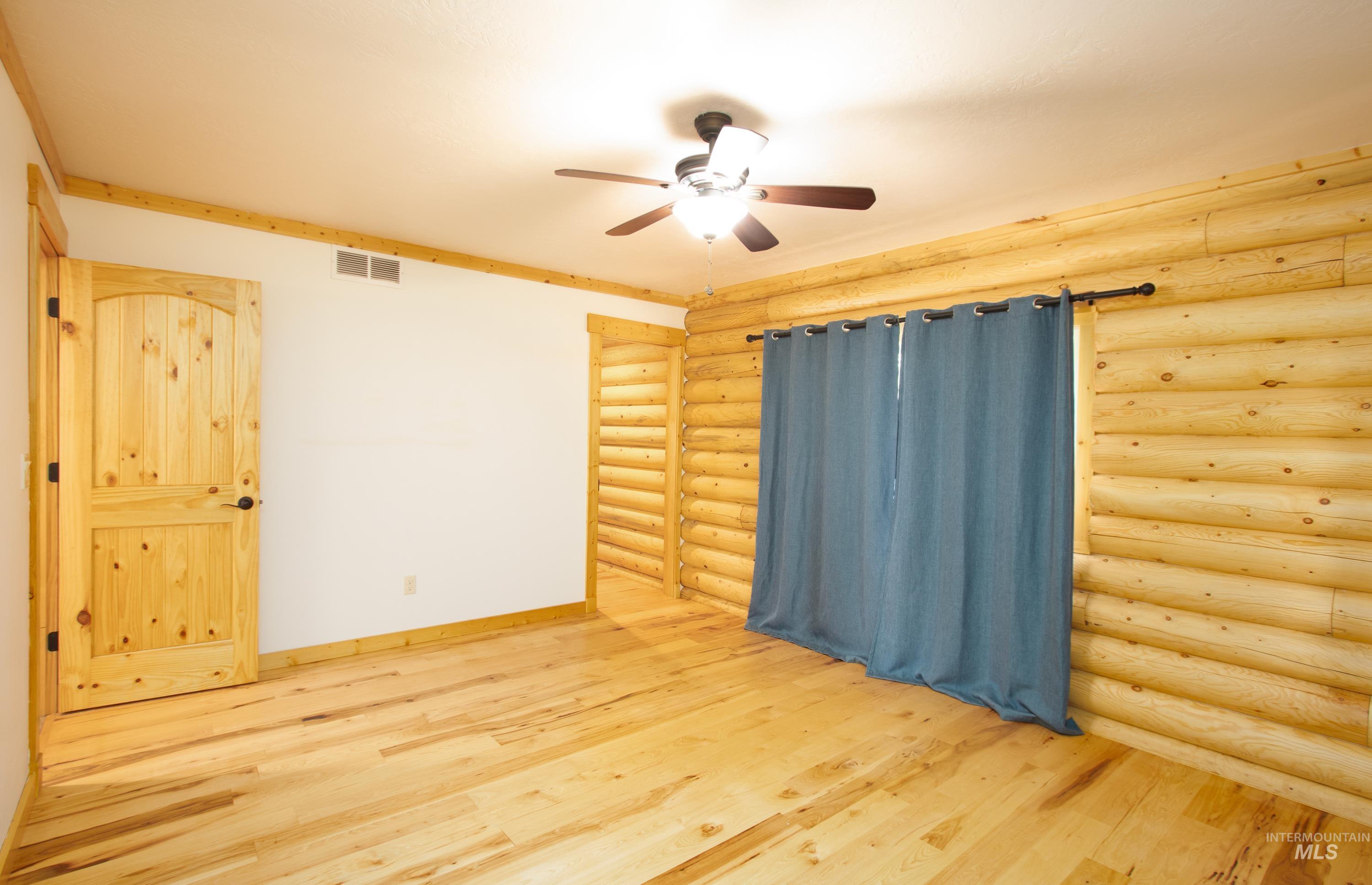 1539 West Mountain Rd, Donnelly, Idaho 83615, 3 Bedrooms, 2.5 Bathrooms, Residential For Sale, Price $1,350,000, 98980761