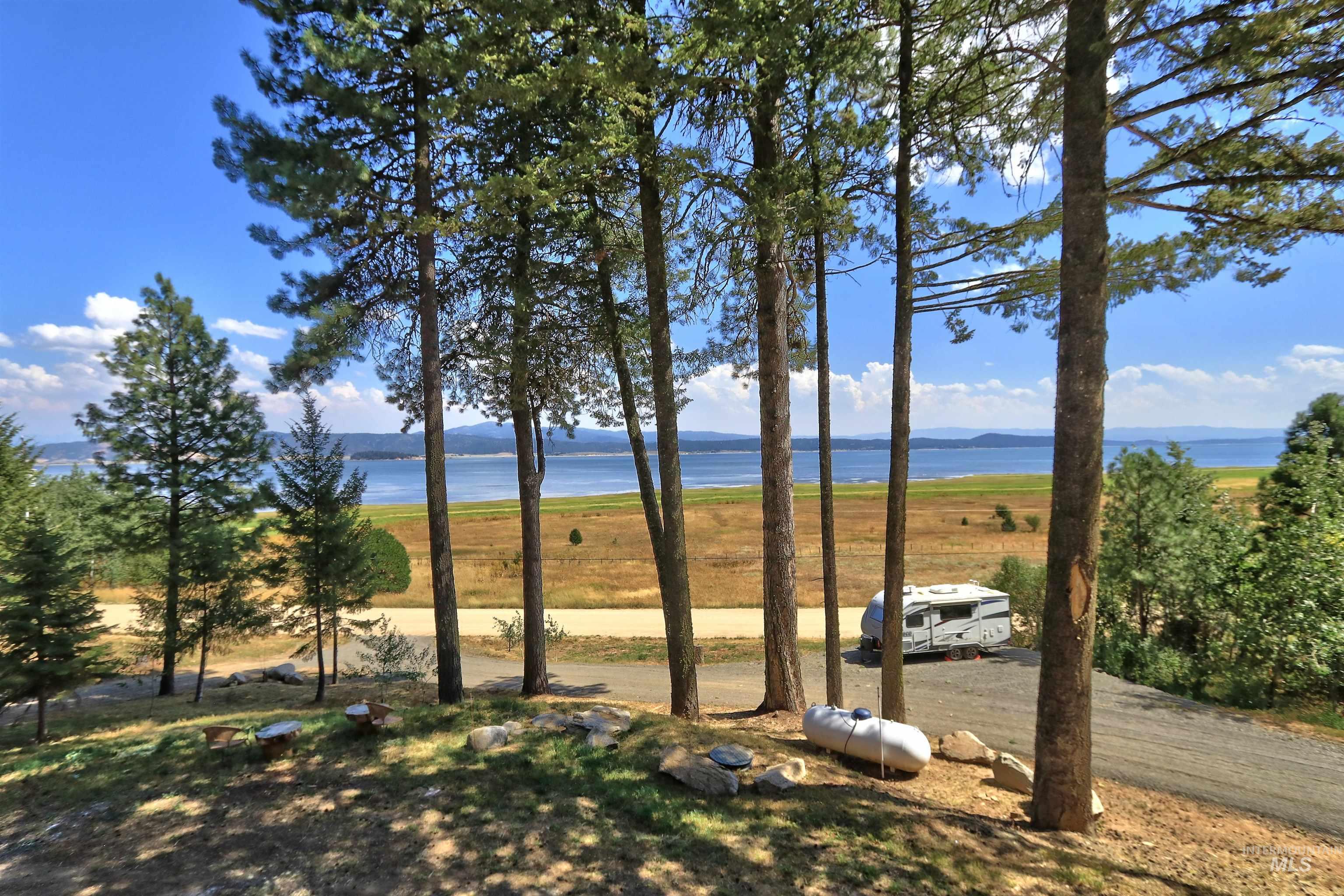 1539 West Mountain Rd, Donnelly, Idaho 83615, 3 Bedrooms, 2.5 Bathrooms, Residential For Sale, Price $1,350,000, 98980761