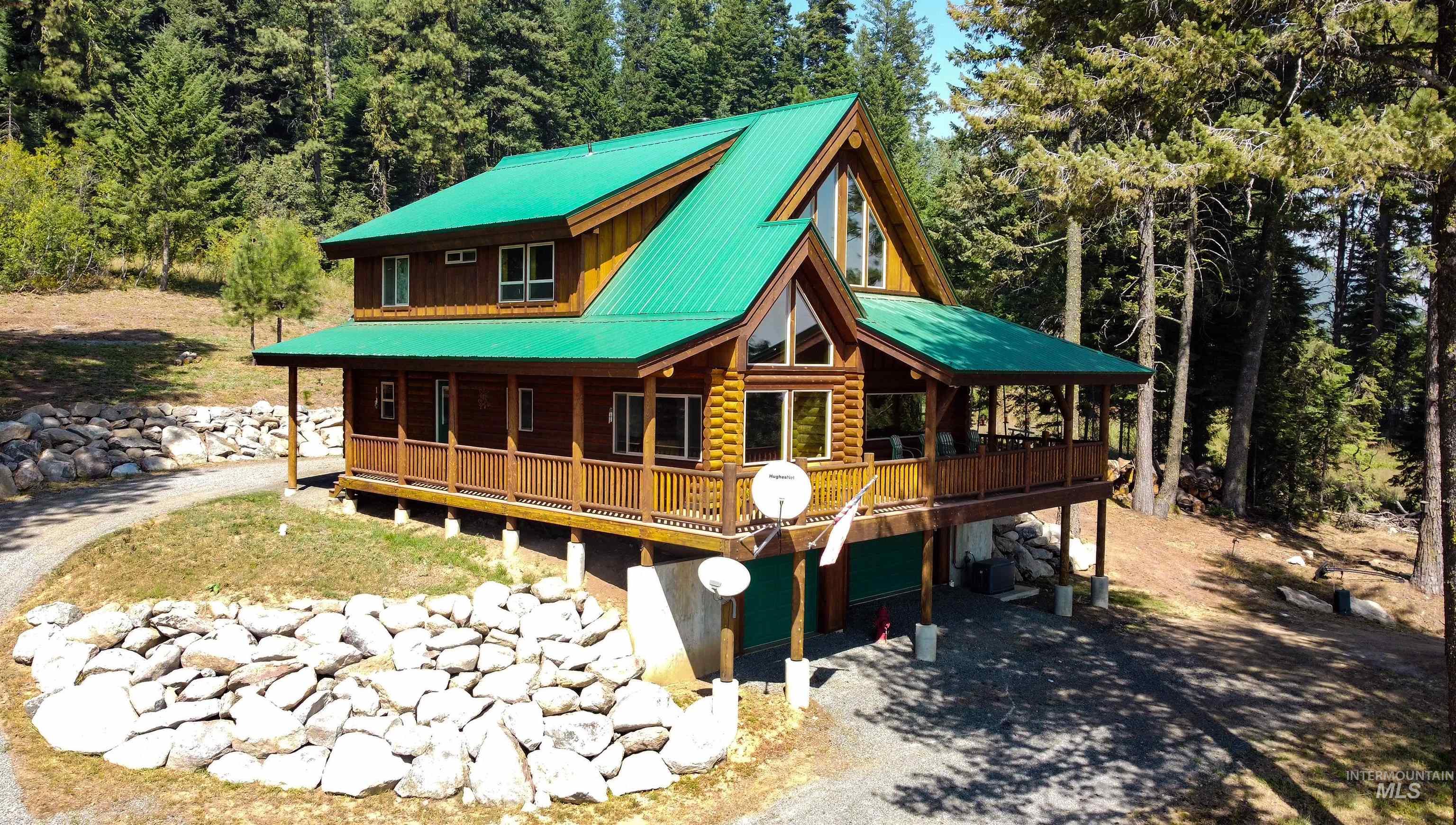 1539 West Mountain Rd, Donnelly, Idaho 83615, 3 Bedrooms, 2.5 Bathrooms, Residential For Sale, Price $1,350,000, 98980761