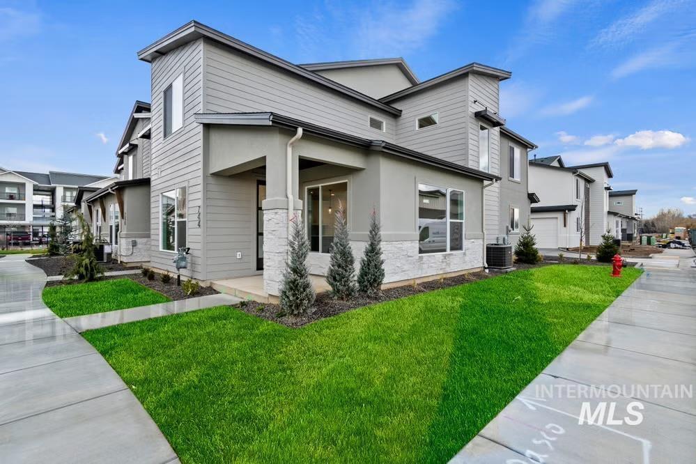 748 S Calhoun, Star, Idaho 83669, 3 Bedrooms, 2.5 Bathrooms, Residential For Sale, Price $459,880, 98980762