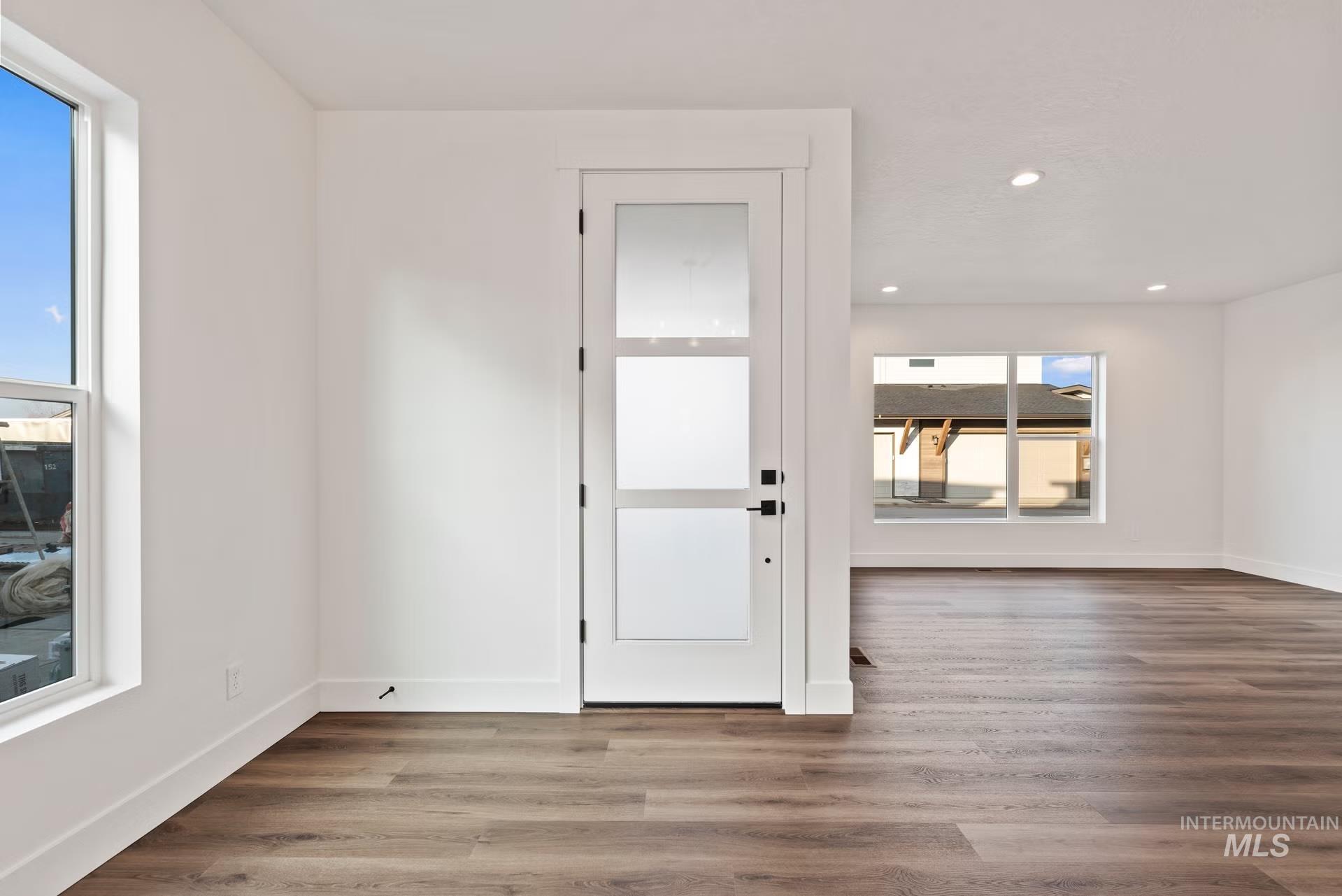 748 S Calhoun, Star, Idaho 83669, 3 Bedrooms, 2.5 Bathrooms, Residential For Sale, Price $459,880, 98980762