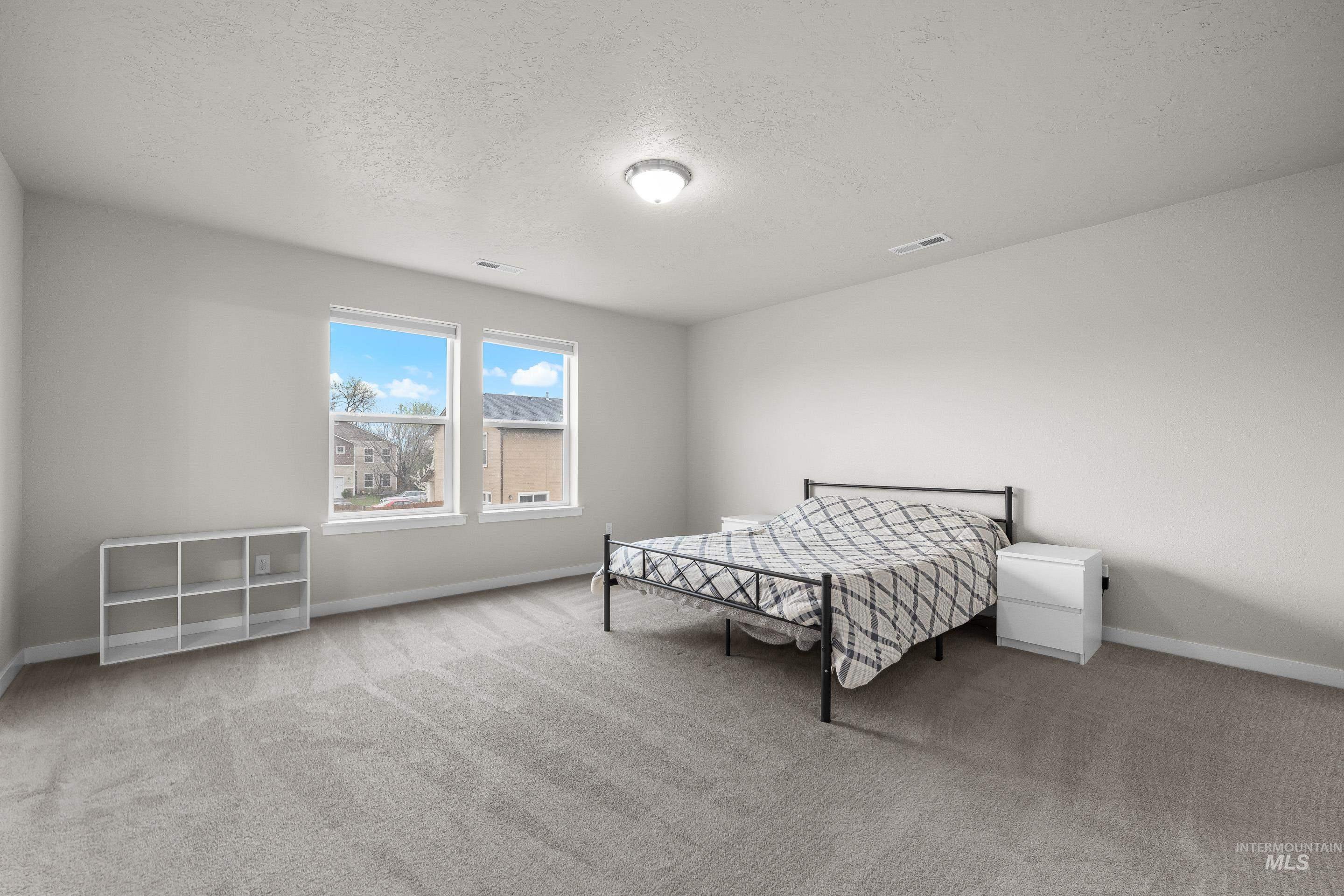 141 SW Crimson, Mountain Home, Idaho 83647, 4 Bedrooms, 3 Bathrooms, Residential For Sale, Price $450,000,MLS 98980763