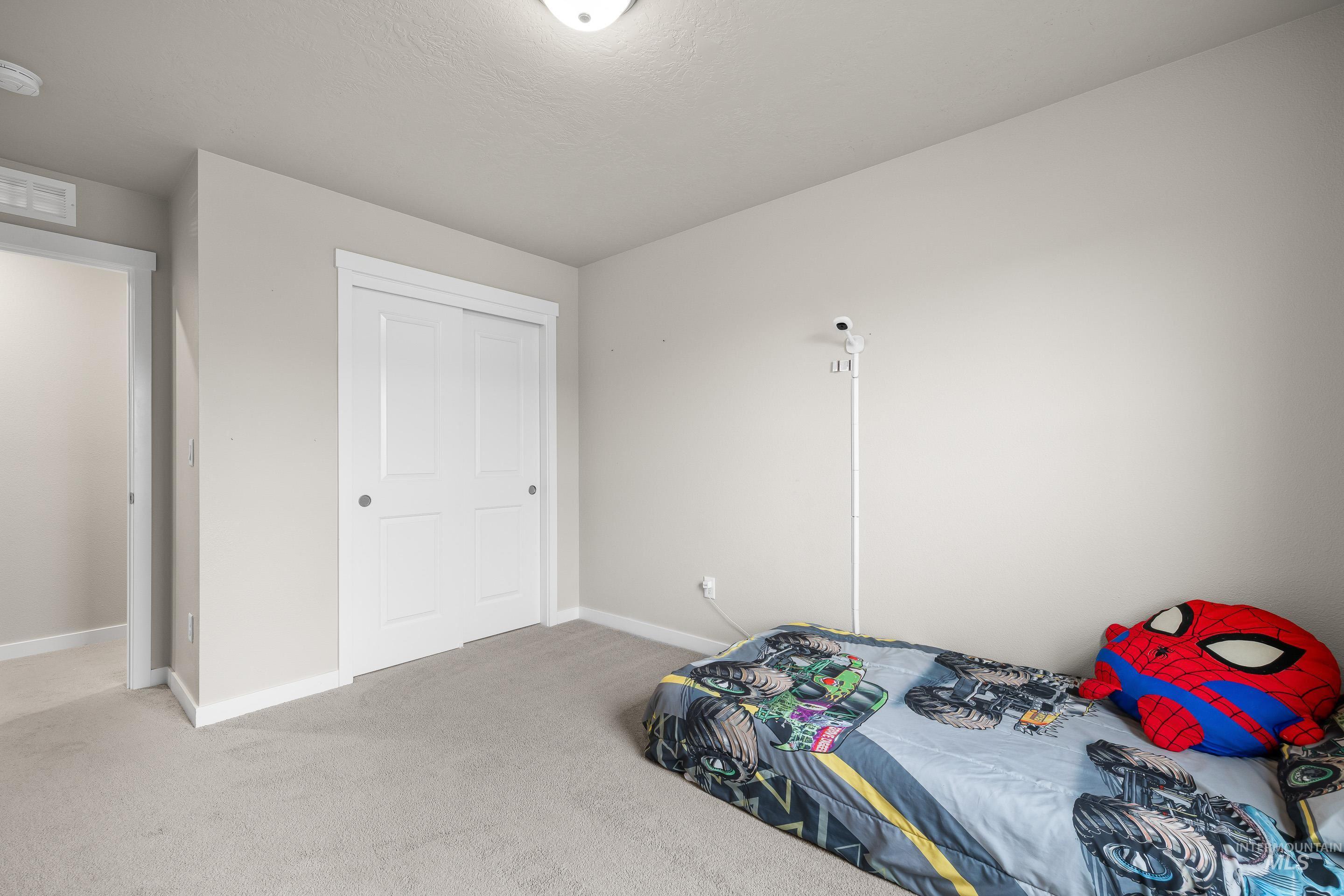 141 SW Crimson, Mountain Home, Idaho 83647, 4 Bedrooms, 3 Bathrooms, Residential For Sale, Price $450,000,MLS 98980763