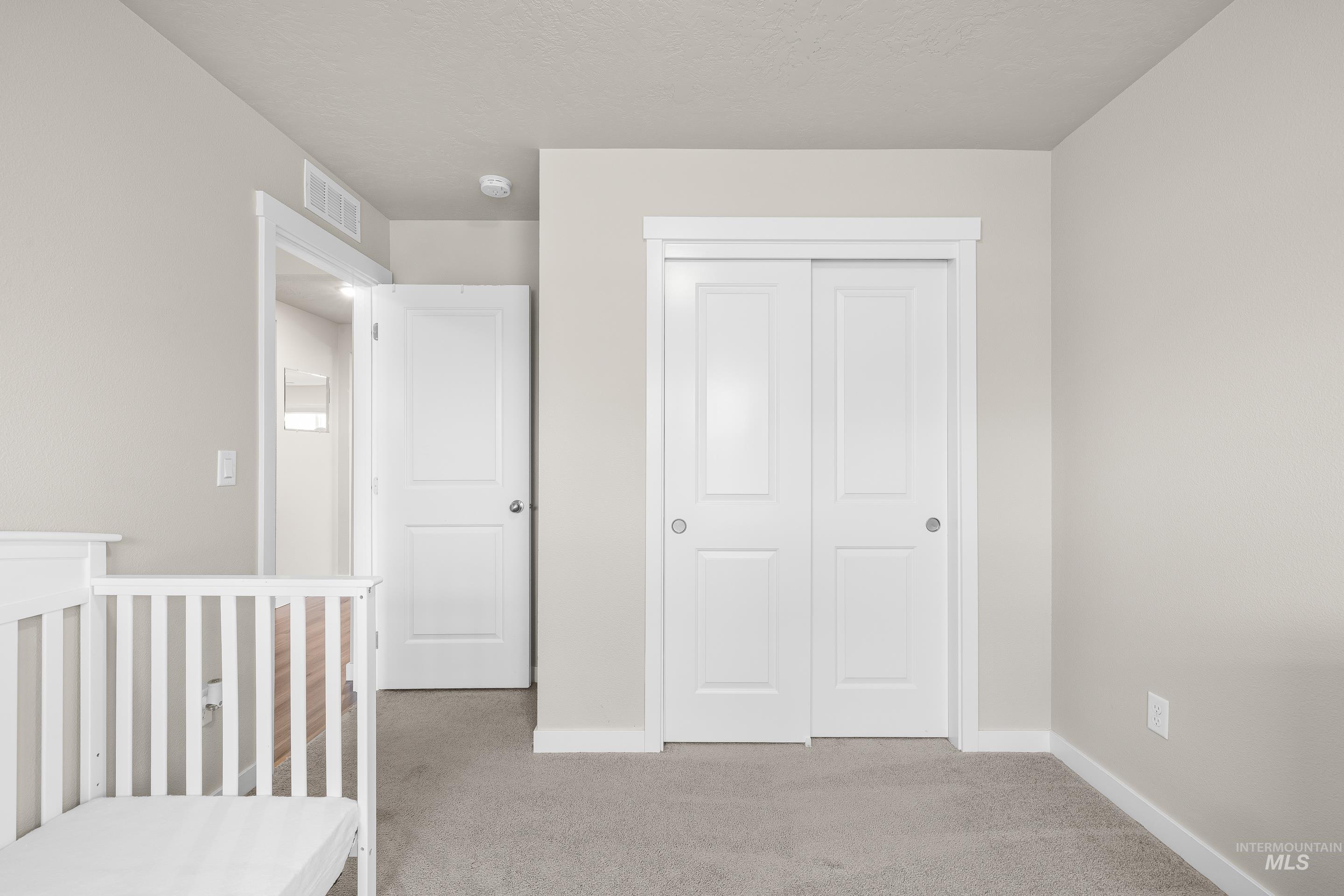 141 SW Crimson, Mountain Home, Idaho 83647, 4 Bedrooms, 3 Bathrooms, Residential For Sale, Price $450,000,MLS 98980763