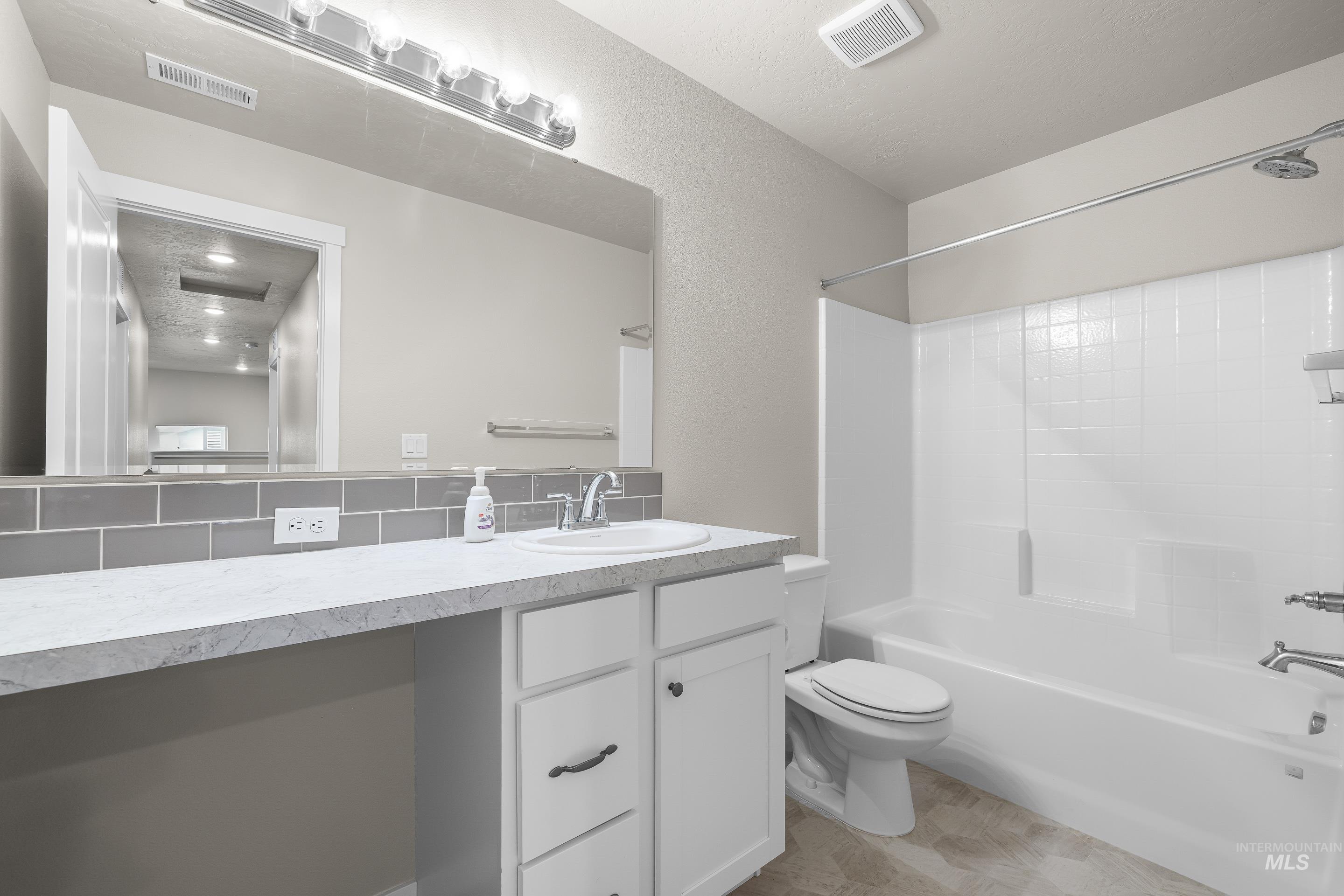 141 SW Crimson, Mountain Home, Idaho 83647, 4 Bedrooms, 3 Bathrooms, Residential For Sale, Price $450,000,MLS 98980763