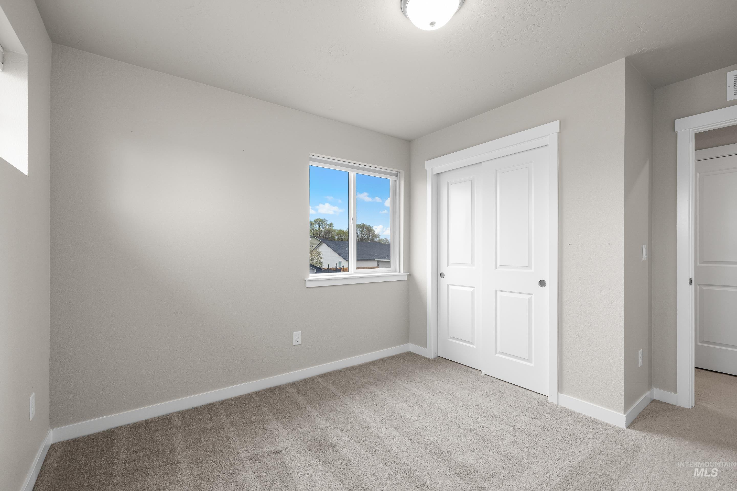 141 SW Crimson, Mountain Home, Idaho 83647, 4 Bedrooms, 3 Bathrooms, Residential For Sale, Price $450,000,MLS 98980763