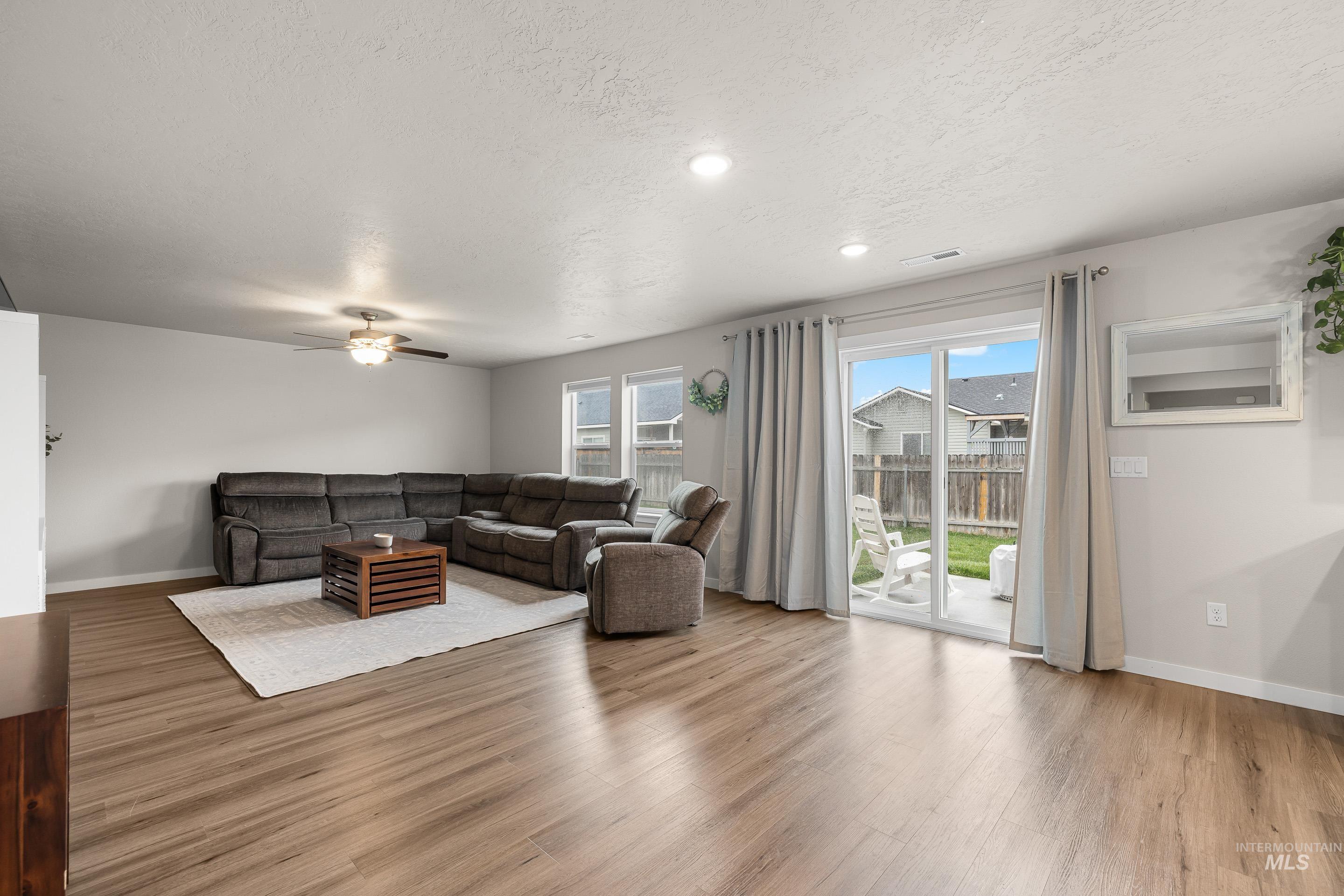 141 SW Crimson, Mountain Home, Idaho 83647, 4 Bedrooms, 3 Bathrooms, Residential For Sale, Price $450,000,MLS 98980763