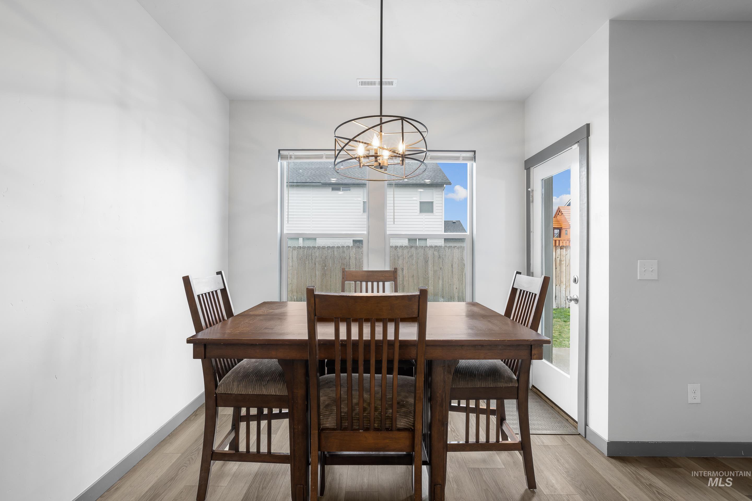 1655 SW Accipiter Pl, Mountain Home, Idaho 83647, 4 Bedrooms, 2 Bathrooms, Residential For Sale, Price $380,000,MLS 98980764