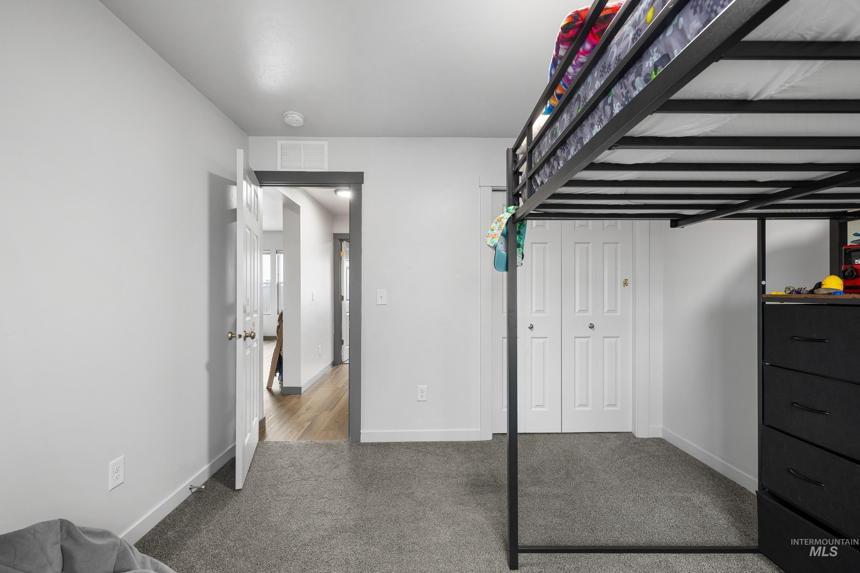 1655 SW Accipiter Pl, Mountain Home, Idaho 83647, 4 Bedrooms, 2 Bathrooms, Residential For Sale, Price $380,000,MLS 98980764