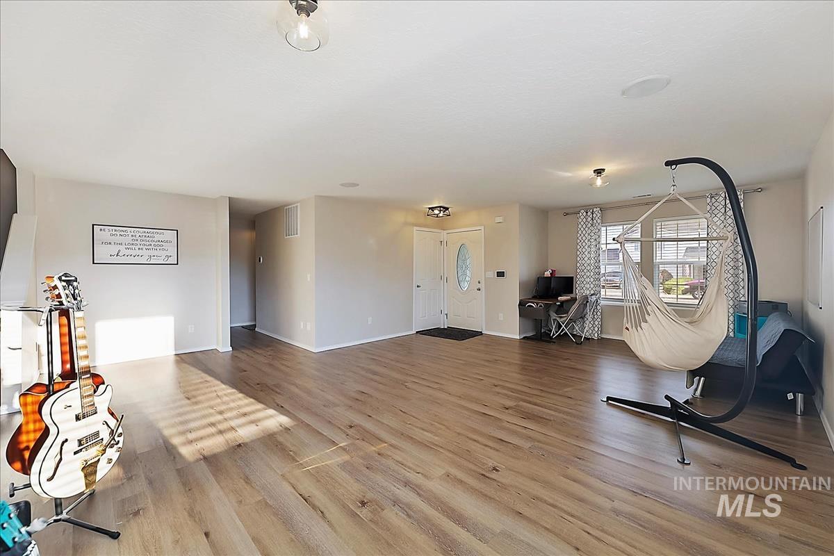 362 Lil Robert Ct., Kuna, Idaho 83634, 4 Bedrooms, 3 Bathrooms, Residential For Sale, Price $519,999, 98980767