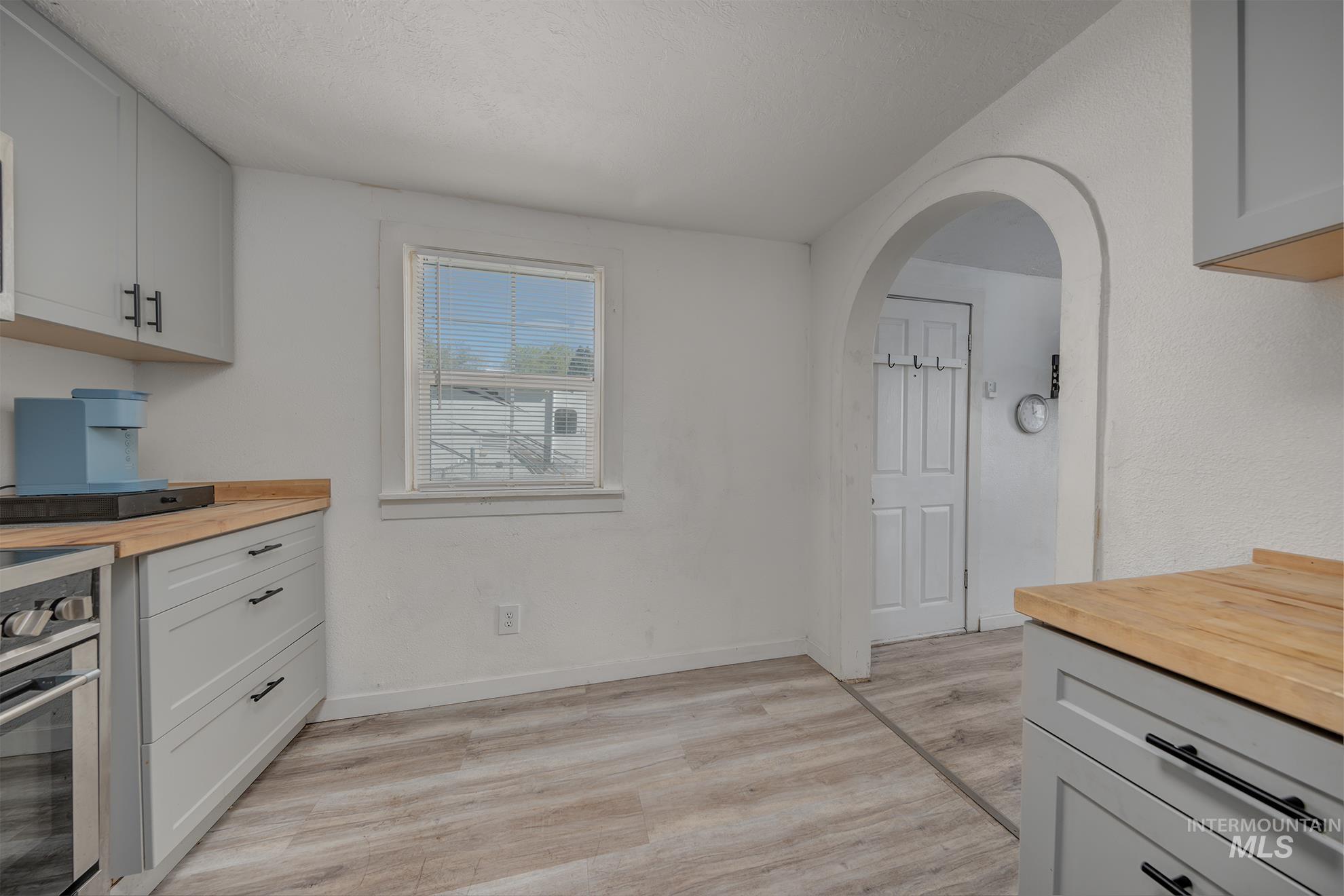 331 E 4th St, Weiser, Idaho 83672, 1 Bedroom, 1 Bathroom, Residential For Sale, Price $179,900, 98980768