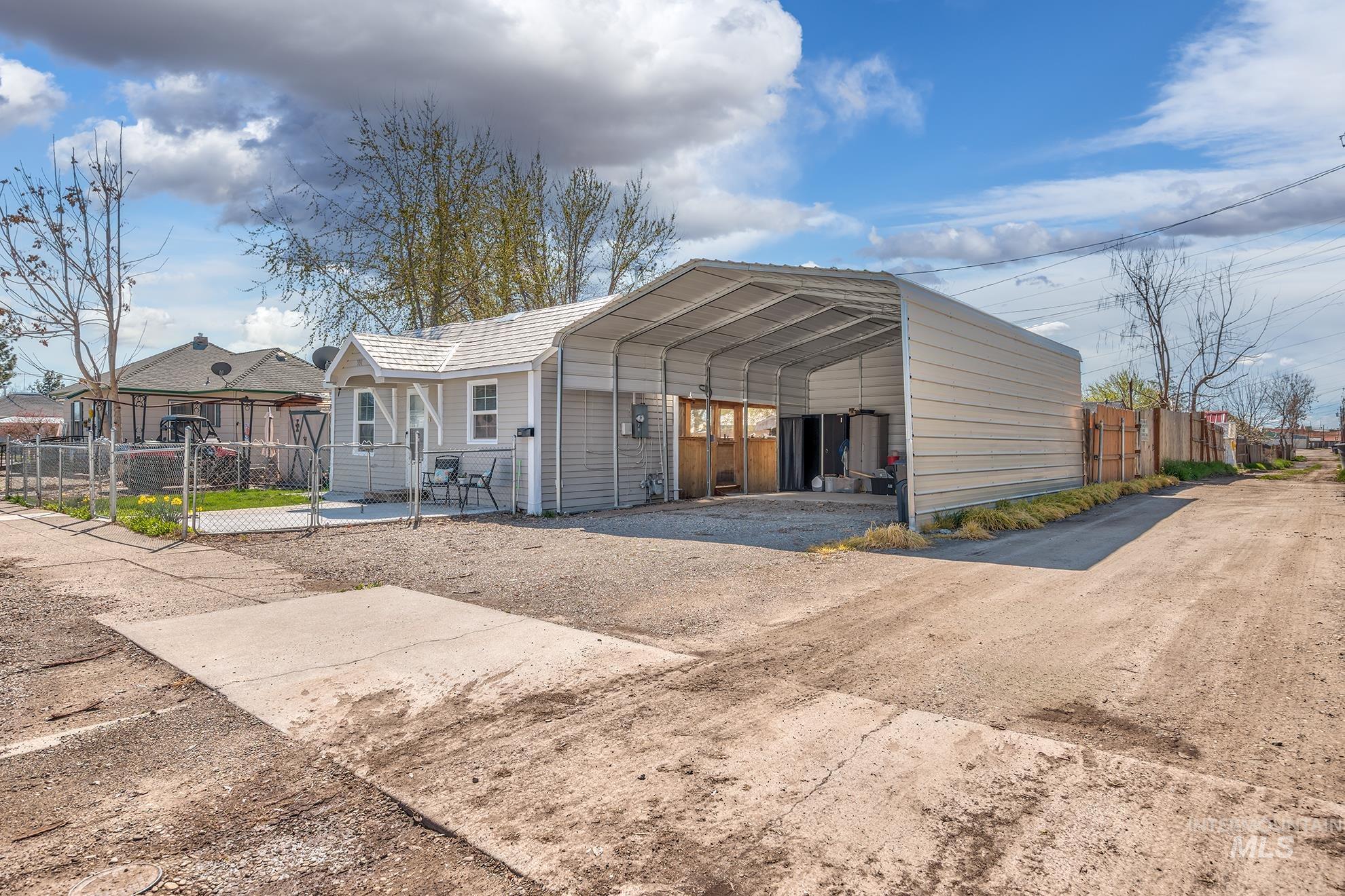 331 E 4th St, Weiser, Idaho 83672, 1 Bedroom, 1 Bathroom, Residential For Sale, Price $179,900, 98980768