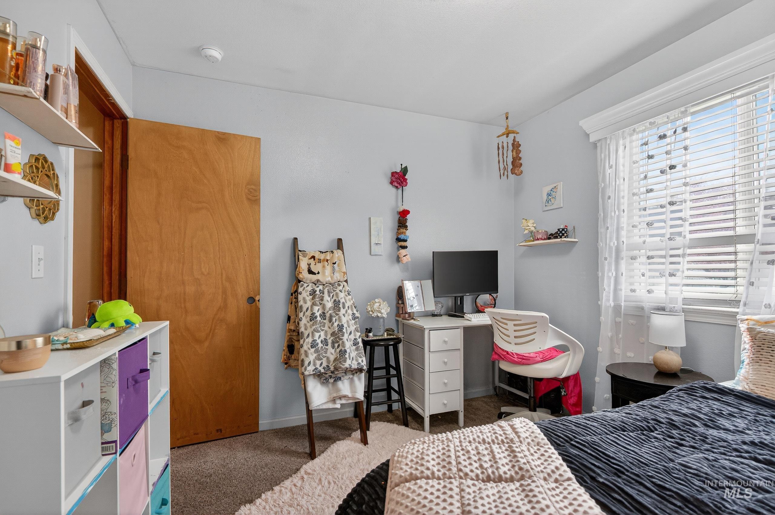 802 Bradford Ct., Caldwell, Idaho 83605, 5 Bedrooms, 2 Bathrooms, Residential For Sale, Price $339,900,MLS 98980772