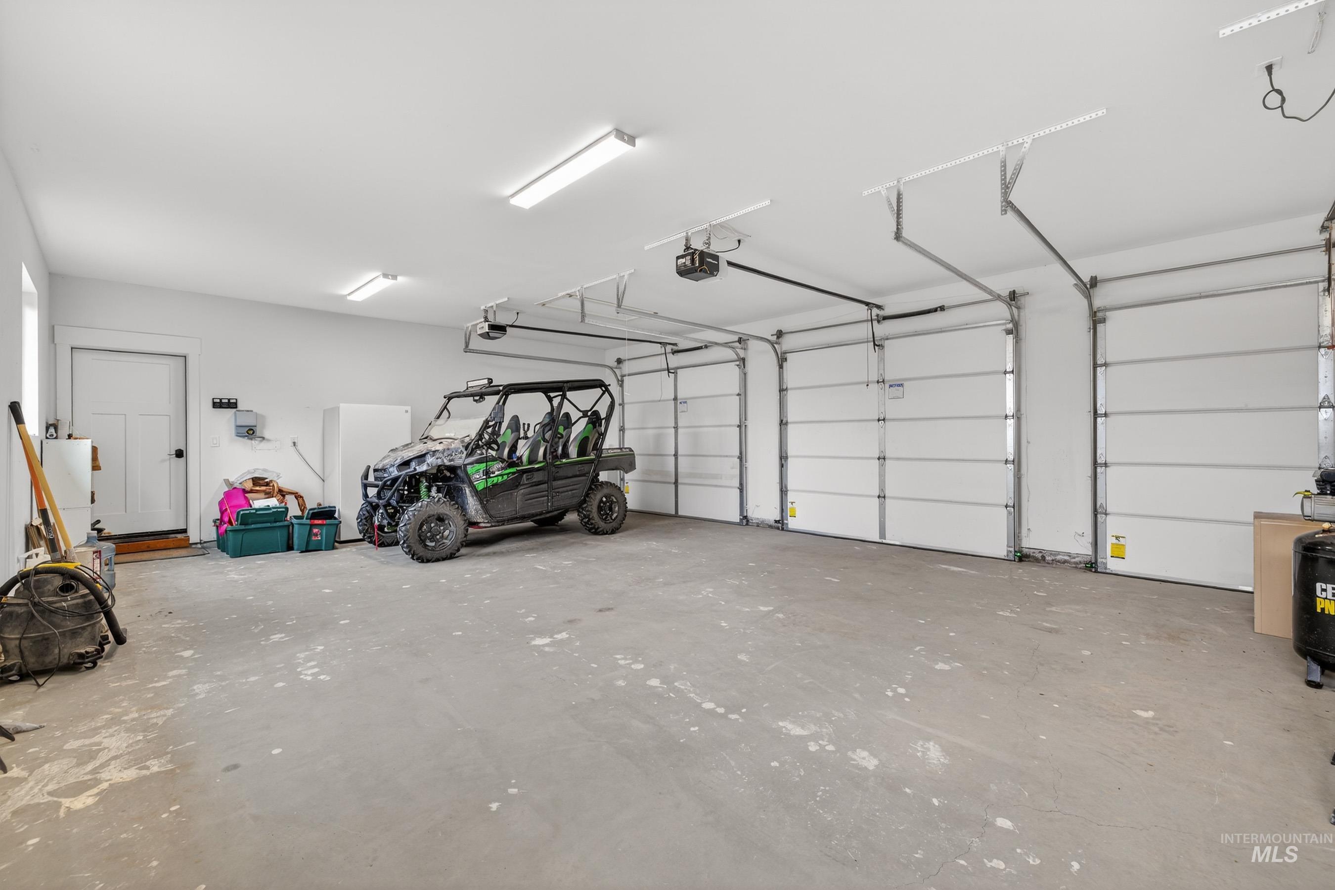 10191 Timberrim Drive, Cascade, Idaho 83611, 3 Bedrooms, 2 Bathrooms, Residential For Sale, Price $959,000, 98980776