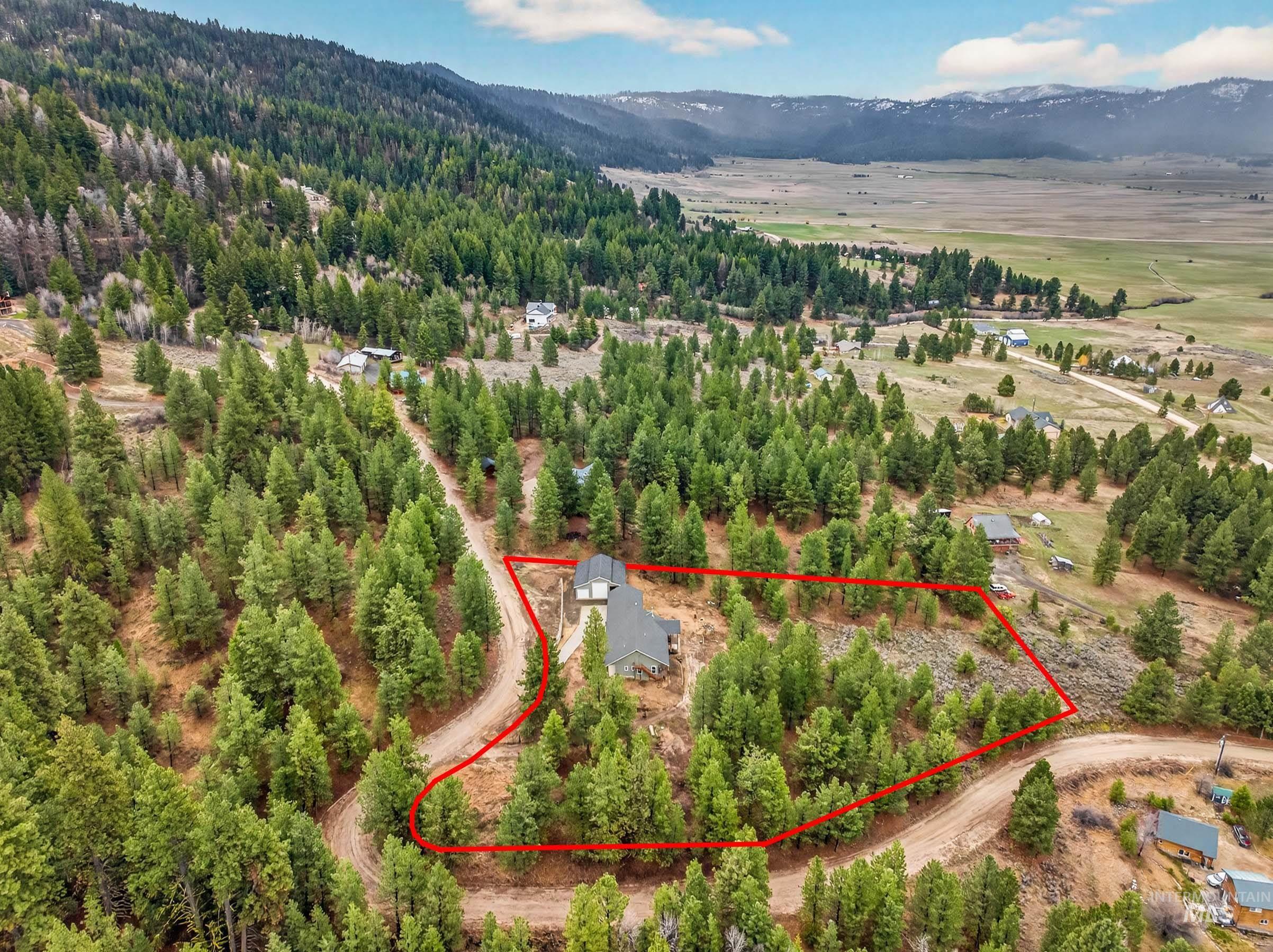 10191 Timberrim Drive, Cascade, Idaho 83611, 3 Bedrooms, 2 Bathrooms, Residential For Sale, Price $959,000, 98980776