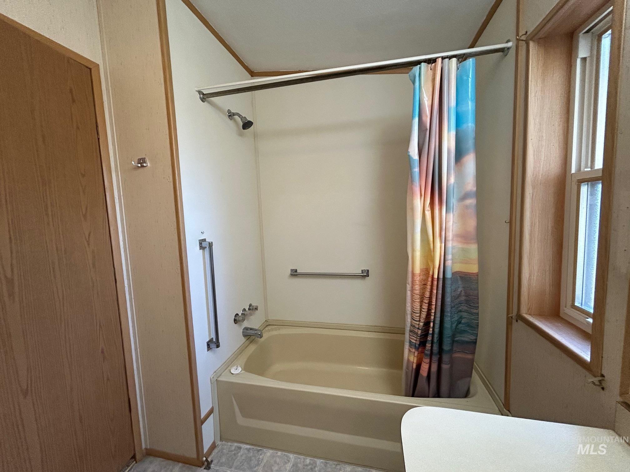 101 Wallace Street, Kendrick, Idaho 83537, 3 Bedrooms, 2 Bathrooms, Residential For Sale, Price $269,500,MLS 98980779