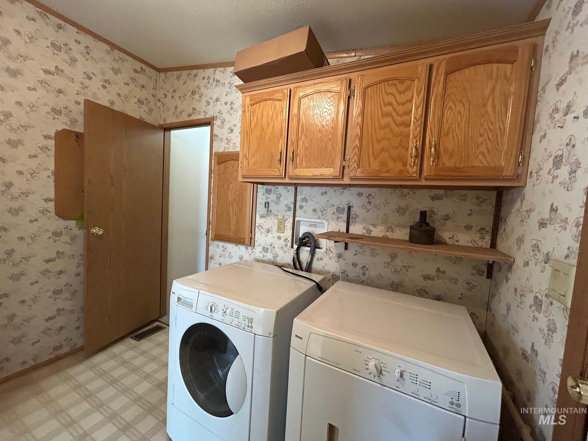 101 Wallace Street, Kendrick, Idaho 83537, 3 Bedrooms, 2 Bathrooms, Residential For Sale, Price $269,500,MLS 98980779