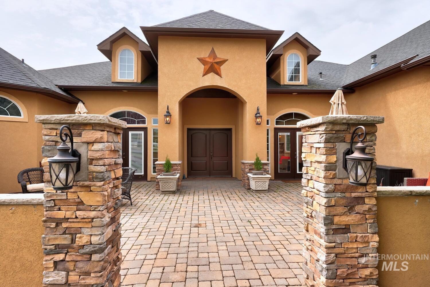 3595 W Sella Ct, Eagle, Idaho 83616, 4 Bedrooms, 4 Bathrooms, Residential For Sale, Price $1,499,945,MLS 98980782