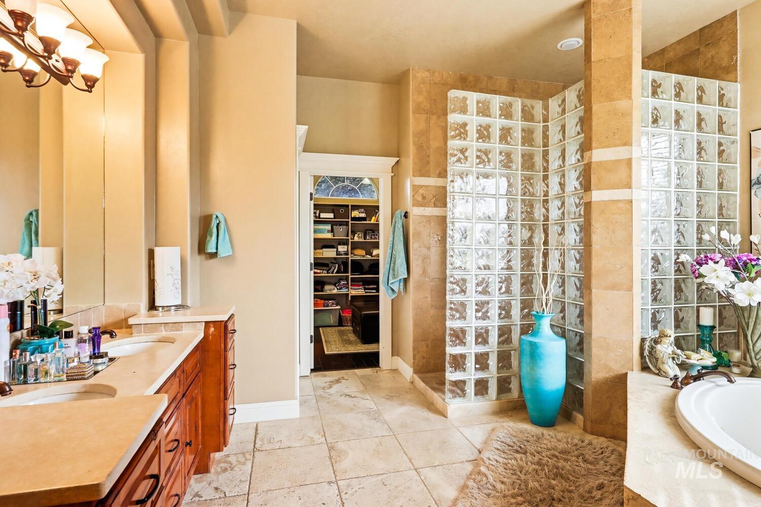 3595 W Sella Ct, Eagle, Idaho 83616, 4 Bedrooms, 4 Bathrooms, Residential For Sale, Price $1,499,945,MLS 98980782