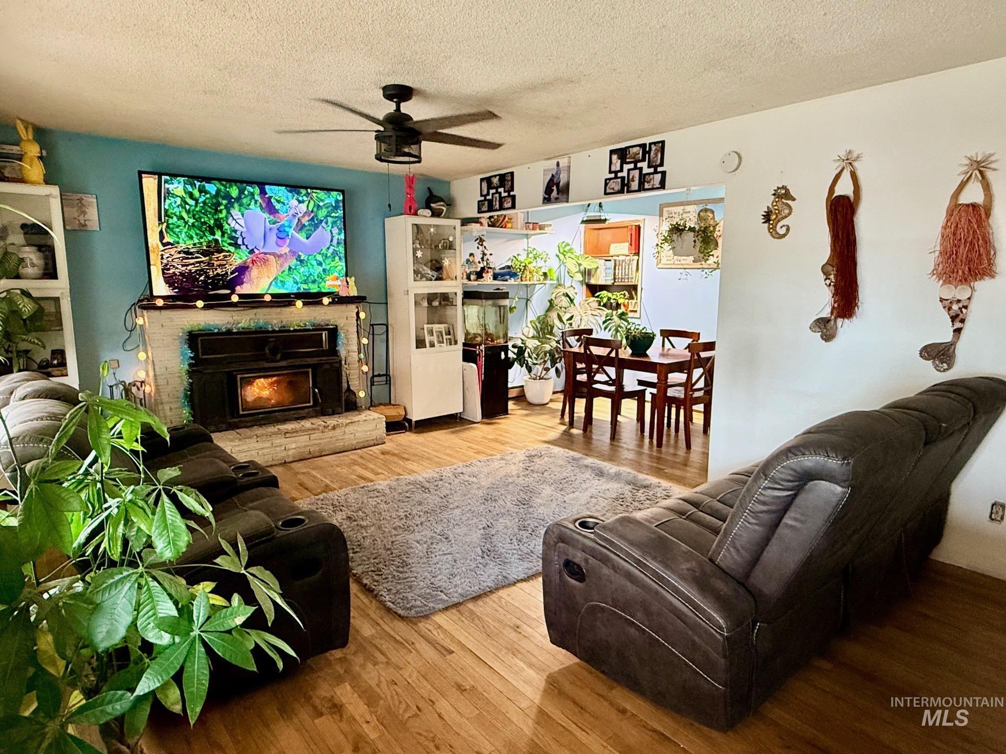 402 Cedar Dr, Pierce, Idaho 83546-5003, 3 Bedrooms, 2 Bathrooms, Residential For Sale, Price $250,000,MLS 98980783