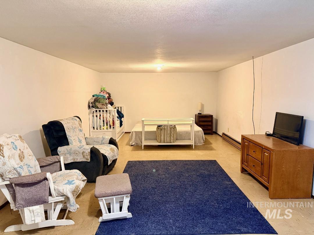 402 Cedar Dr, Pierce, Idaho 83546-5003, 3 Bedrooms, 2 Bathrooms, Residential For Sale, Price $250,000,MLS 98980783