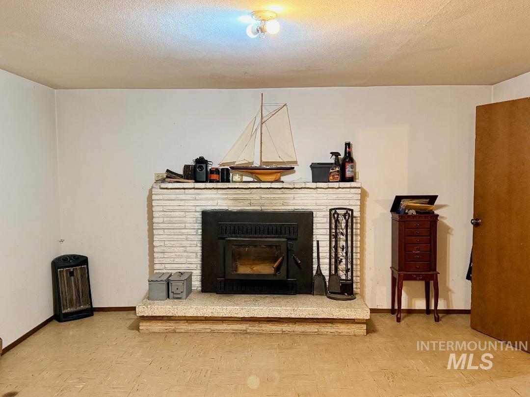 402 Cedar Dr, Pierce, Idaho 83546-5003, 3 Bedrooms, 2 Bathrooms, Residential For Sale, Price $250,000,MLS 98980783