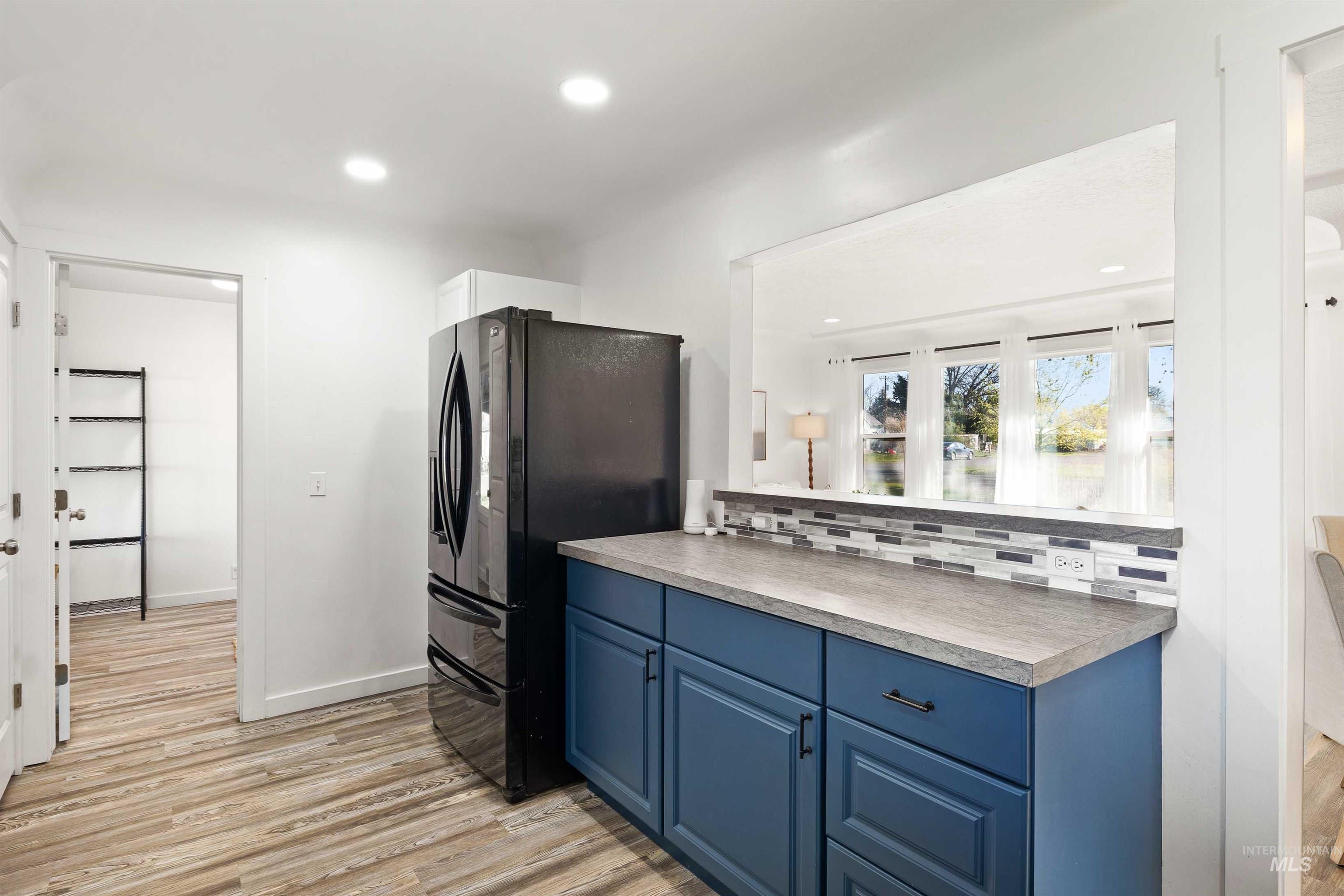 1201 California St, Gooding, Idaho 83330, 4 Bedrooms, 2 Bathrooms, Residential For Sale, Price $319,000, 98980784