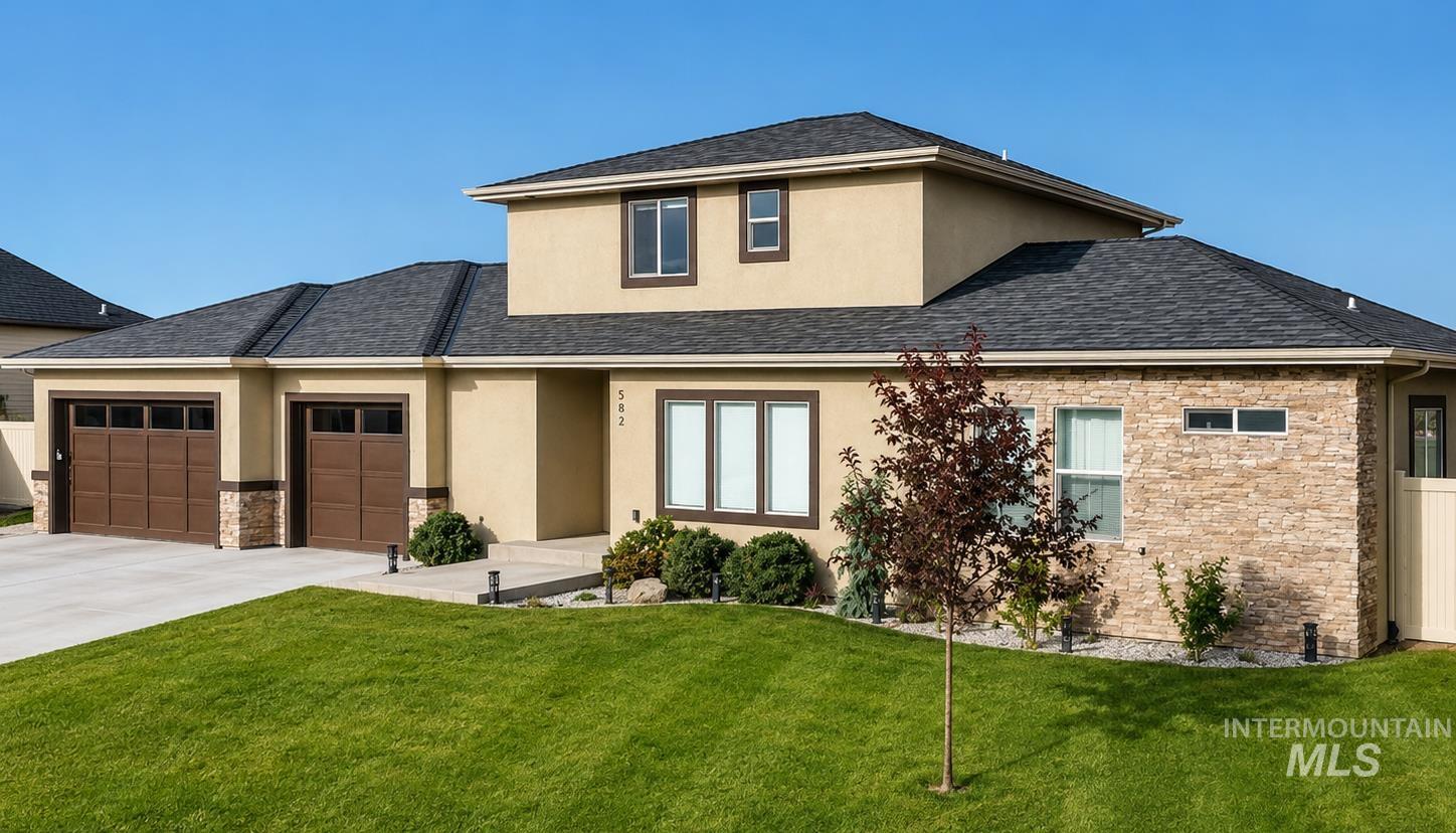 582 Pisces Ct., Twin Falls, Idaho 83301, 3 Bedrooms, 2.5 Bathrooms, Residential For Sale, Price $499,900, 98980785