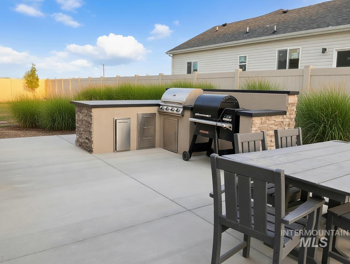 582 Pisces Ct., Twin Falls, Idaho 83301, 3 Bedrooms, 2.5 Bathrooms, Residential For Sale, Price $499,900, 98980785