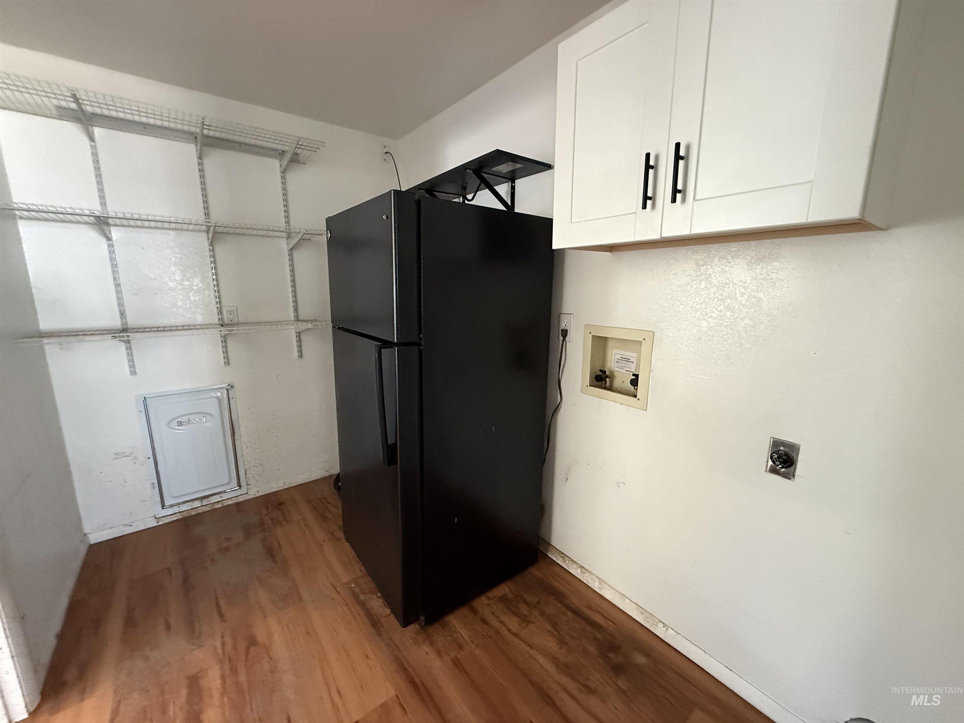 1203 Sweetwood Cir, Nampa, Idaho 83651, 3 Bedrooms, 1 Bathroom, Residential For Sale, Price $315,000, 98980788