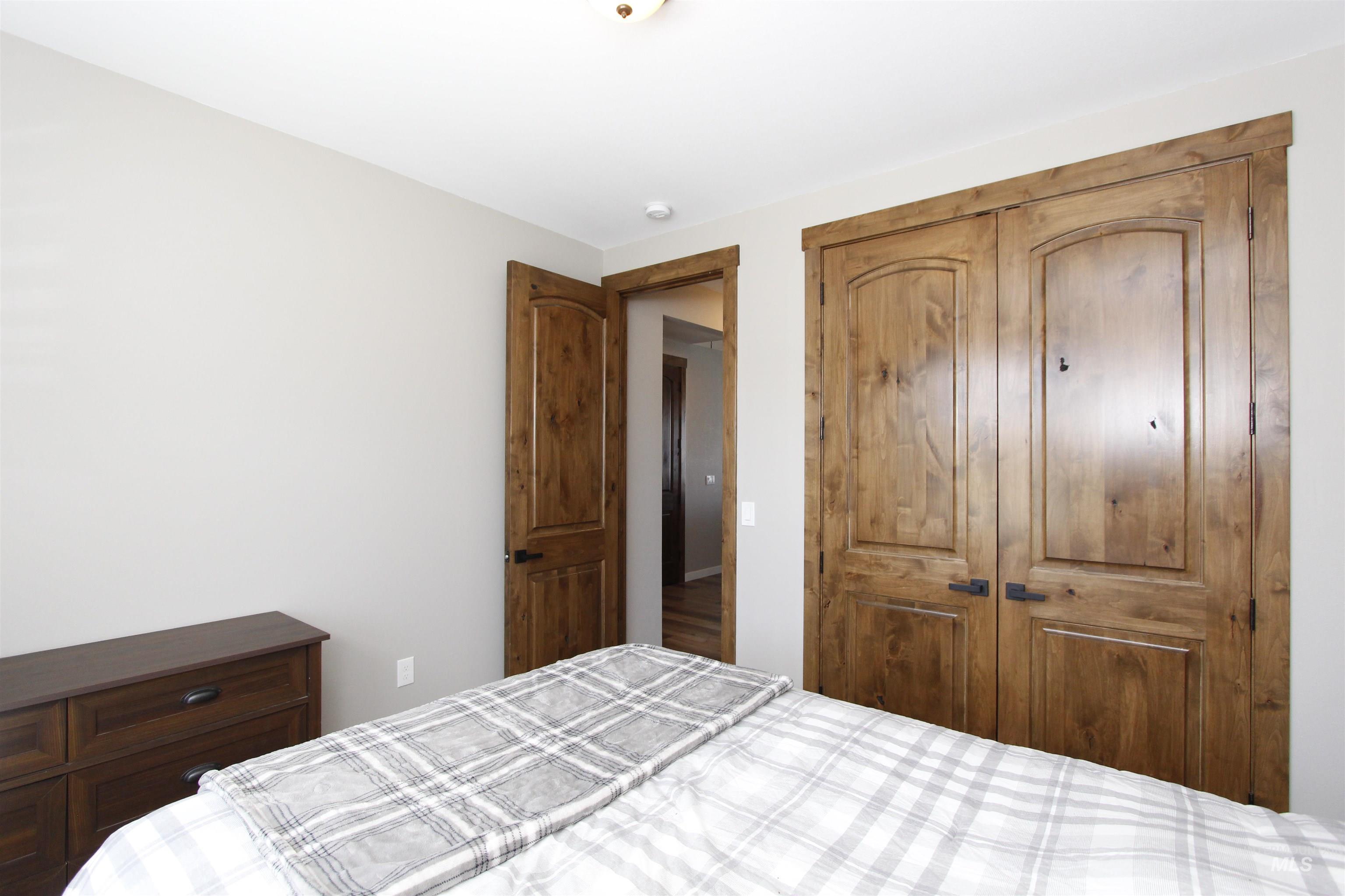 2013 Cedar Ave, Lewiston, Idaho 83501, 3 Bedrooms, 2 Bathrooms, Residential For Sale, Price $695,000, 98980789