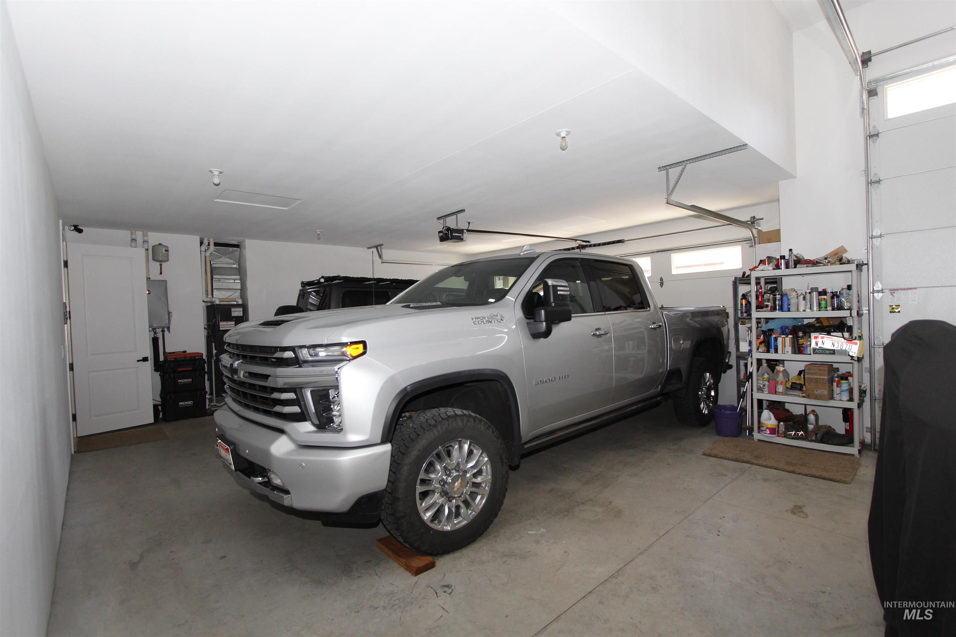 2013 Cedar Ave, Lewiston, Idaho 83501, 3 Bedrooms, 2 Bathrooms, Residential For Sale, Price $695,000, 98980789