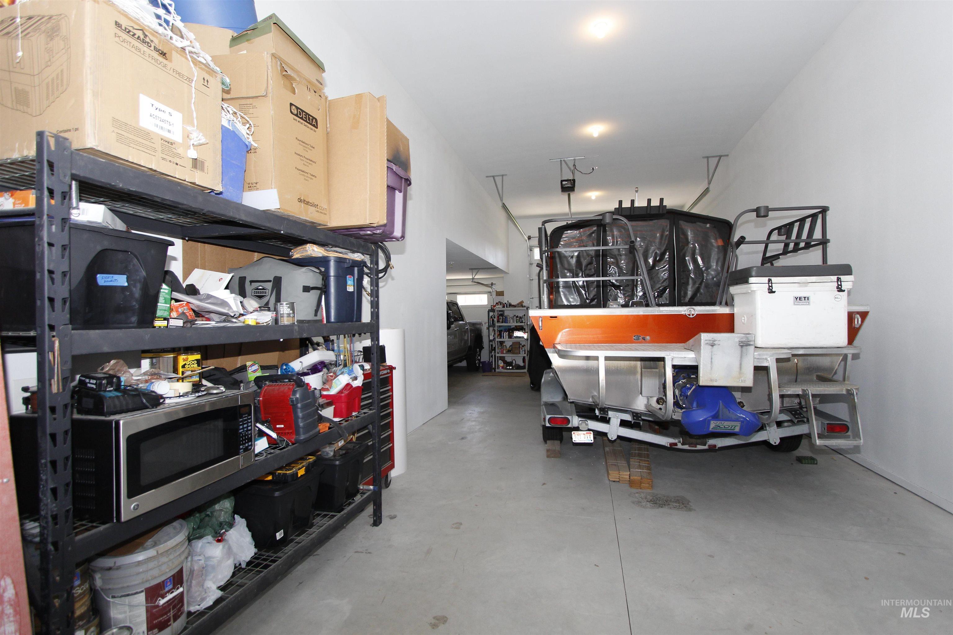 2013 Cedar Ave, Lewiston, Idaho 83501, 3 Bedrooms, 2 Bathrooms, Residential For Sale, Price $695,000, 98980789