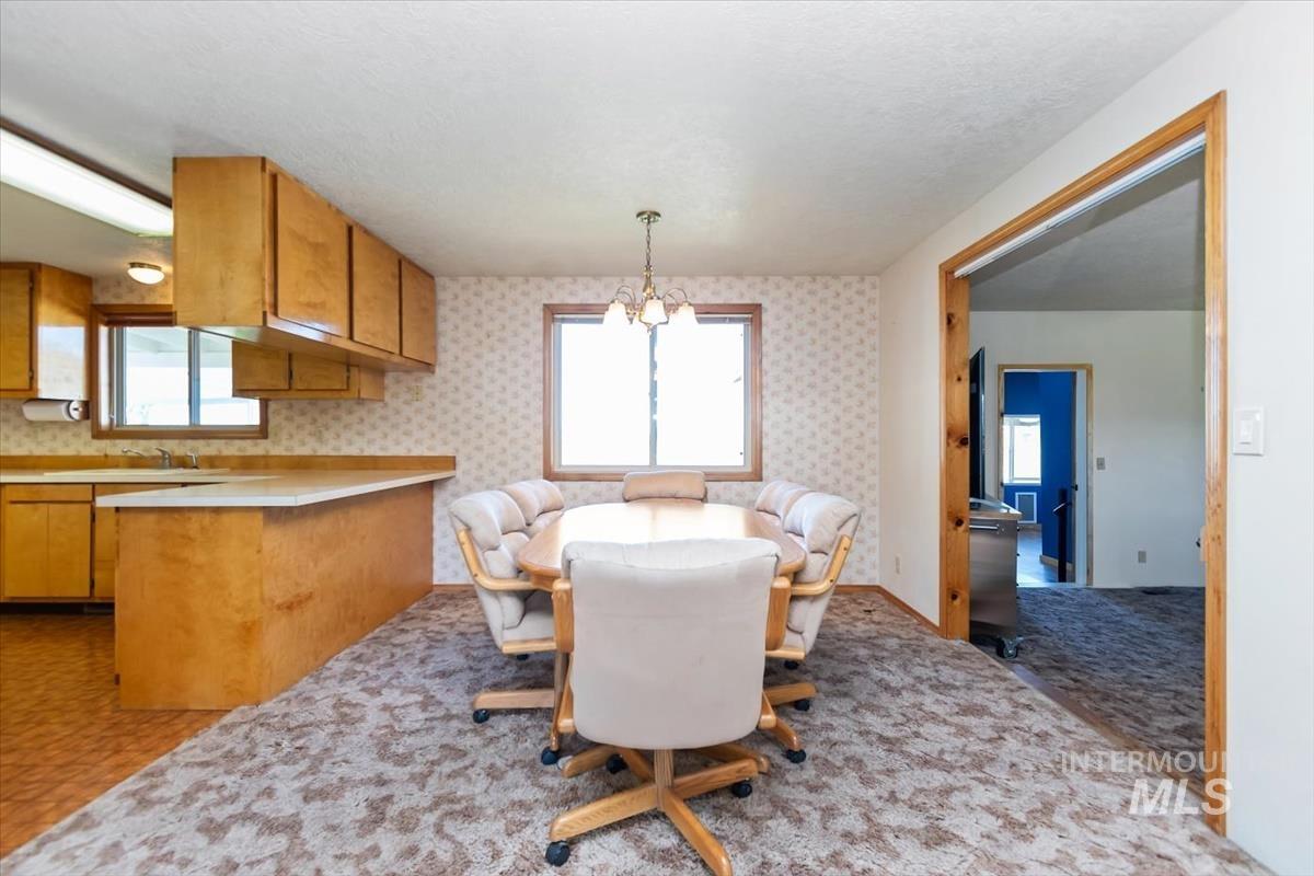 2439 Julie Ave, Emmett, Idaho 83617-9562, 4 Bedrooms, 3 Bathrooms, Residential For Sale, Price $879,900, 98980790