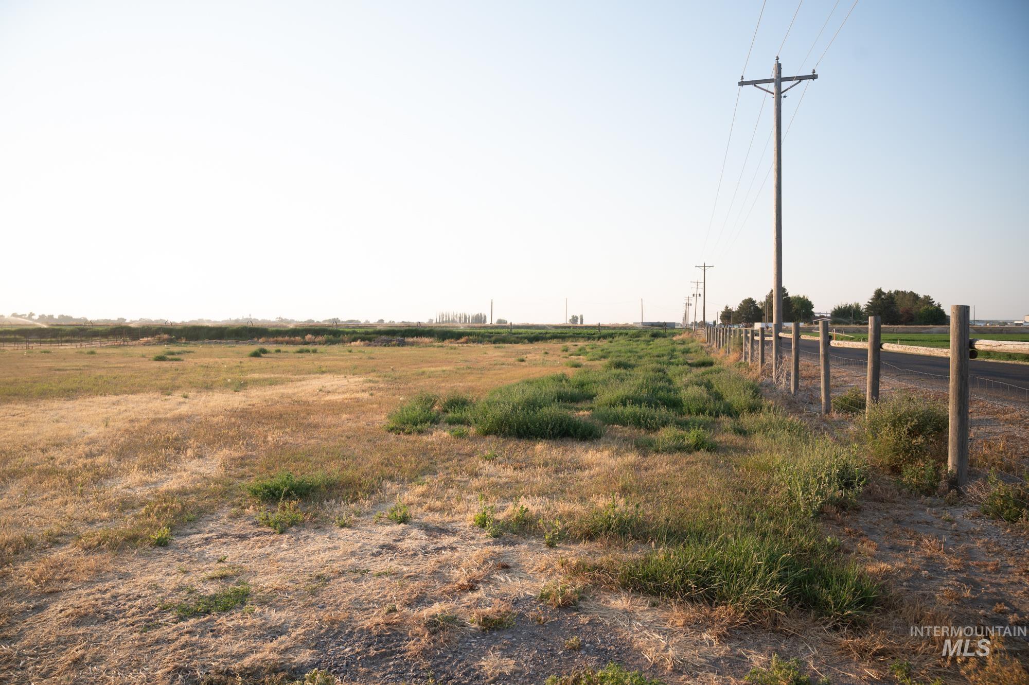 193 S 500 W, Paul, Idaho 83347, 3 Bedrooms, 3 Bathrooms, Residential For Sale, Price $495,000, 98980791