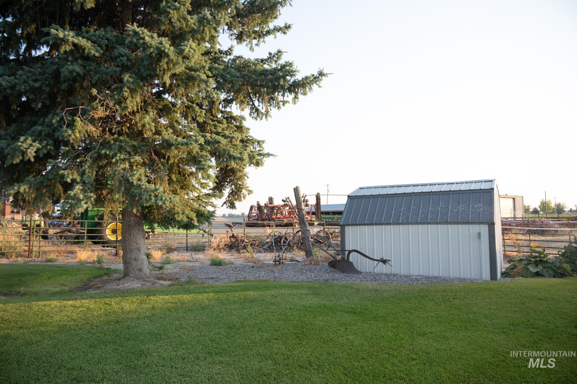 193 S 500 W, Paul, Idaho 83347, 3 Bedrooms, 3 Bathrooms, Residential For Sale, Price $495,000, 98980791