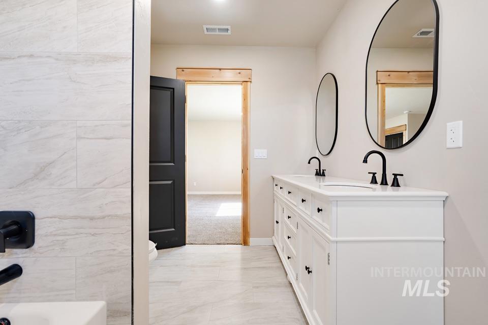 535 Day Road, Weiser, Idaho 83672, 3 Bedrooms, 2 Bathrooms, Residential For Sale, Price $499,000,MLS 98980792