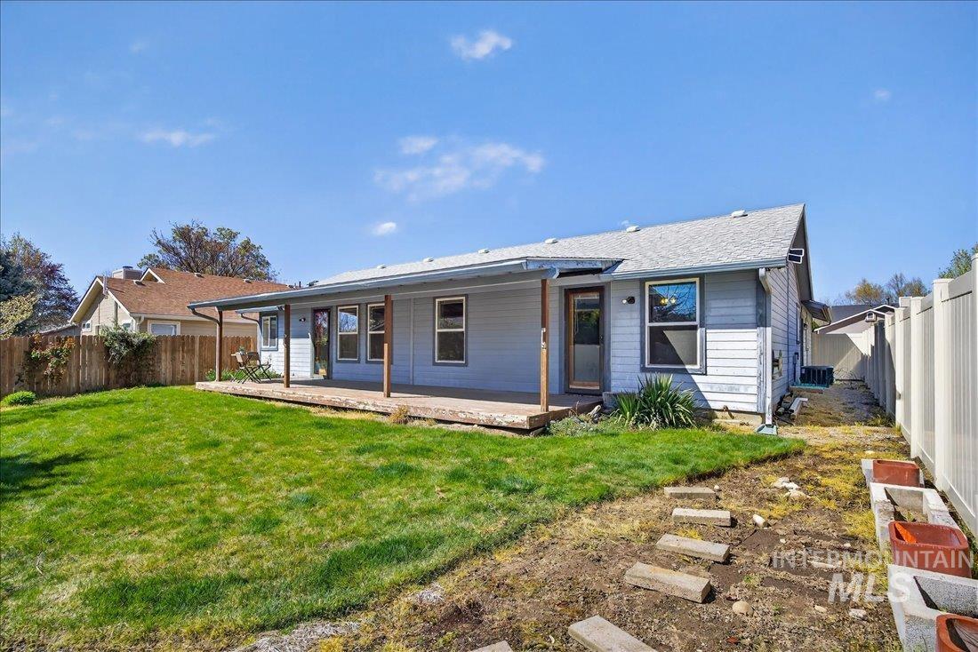 1579 E Falconrim Ct, Eagle, Idaho 83616-5276, 3 Bedrooms, 2 Bathrooms, Residential For Sale, Price $450,000, 98980795