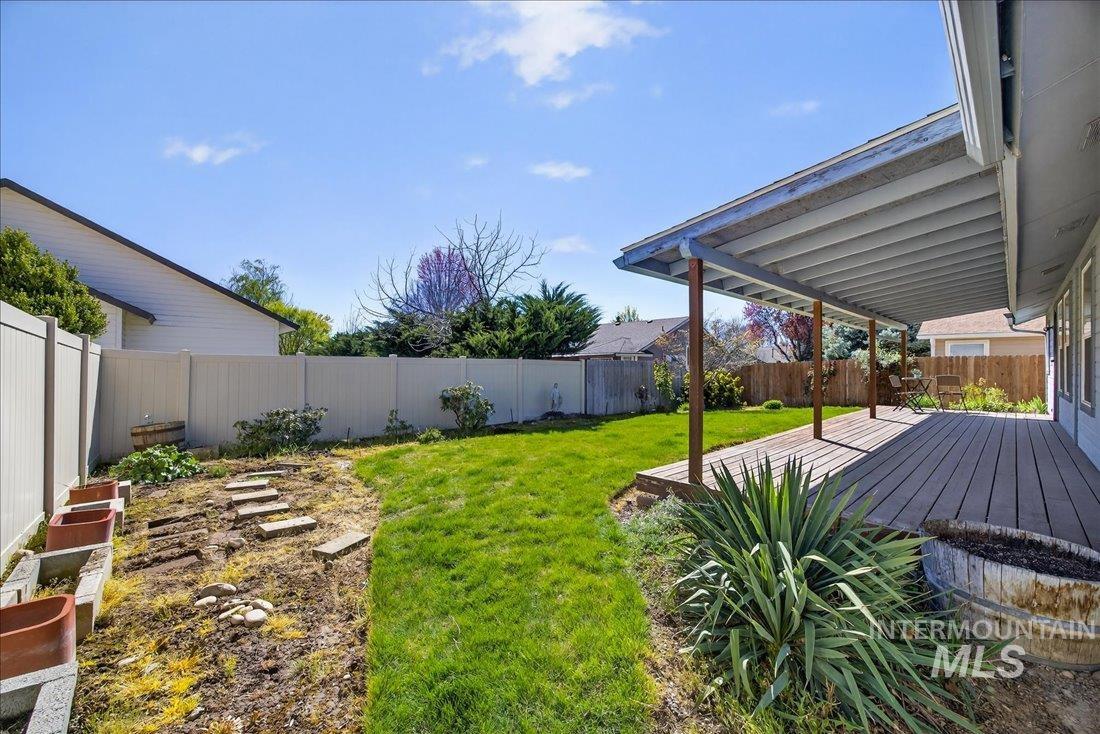 1579 E Falconrim Ct, Eagle, Idaho 83616-5276, 3 Bedrooms, 2 Bathrooms, Residential For Sale, Price $450,000, 98980795