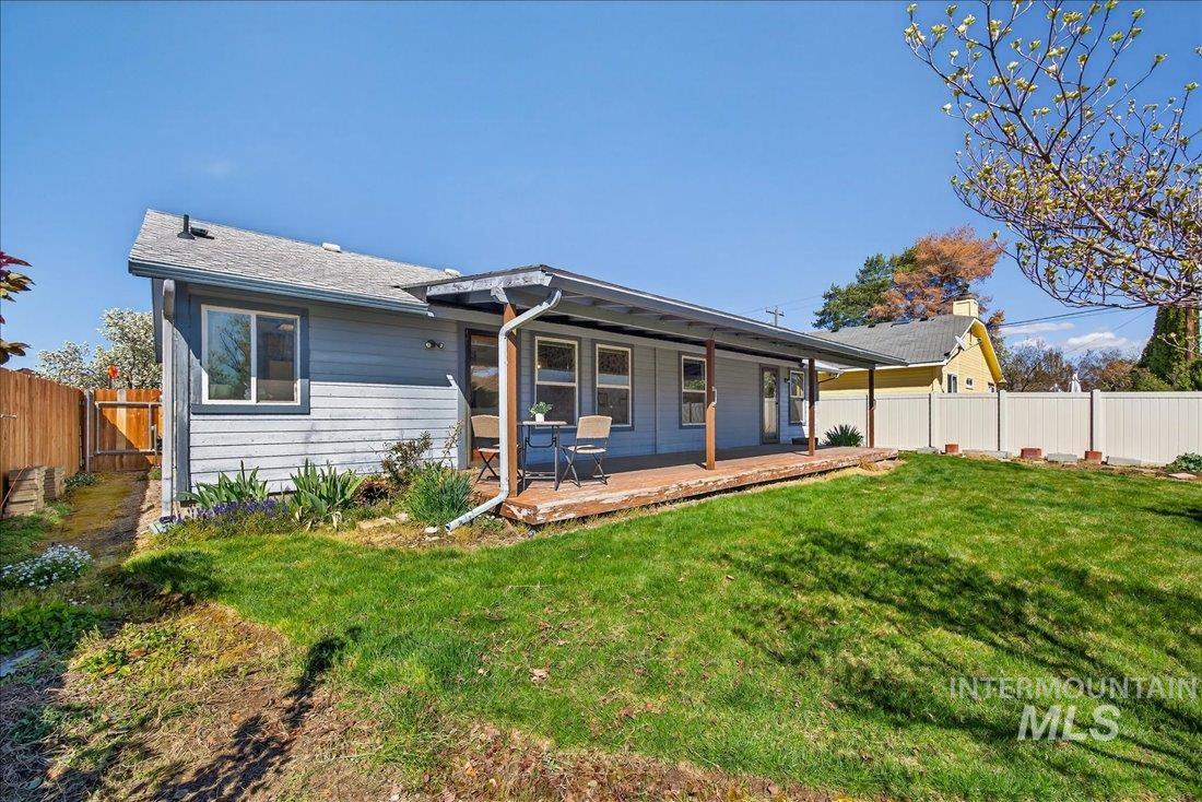 1579 E Falconrim Ct, Eagle, Idaho 83616-5276, 3 Bedrooms, 2 Bathrooms, Residential For Sale, Price $450,000, 98980795