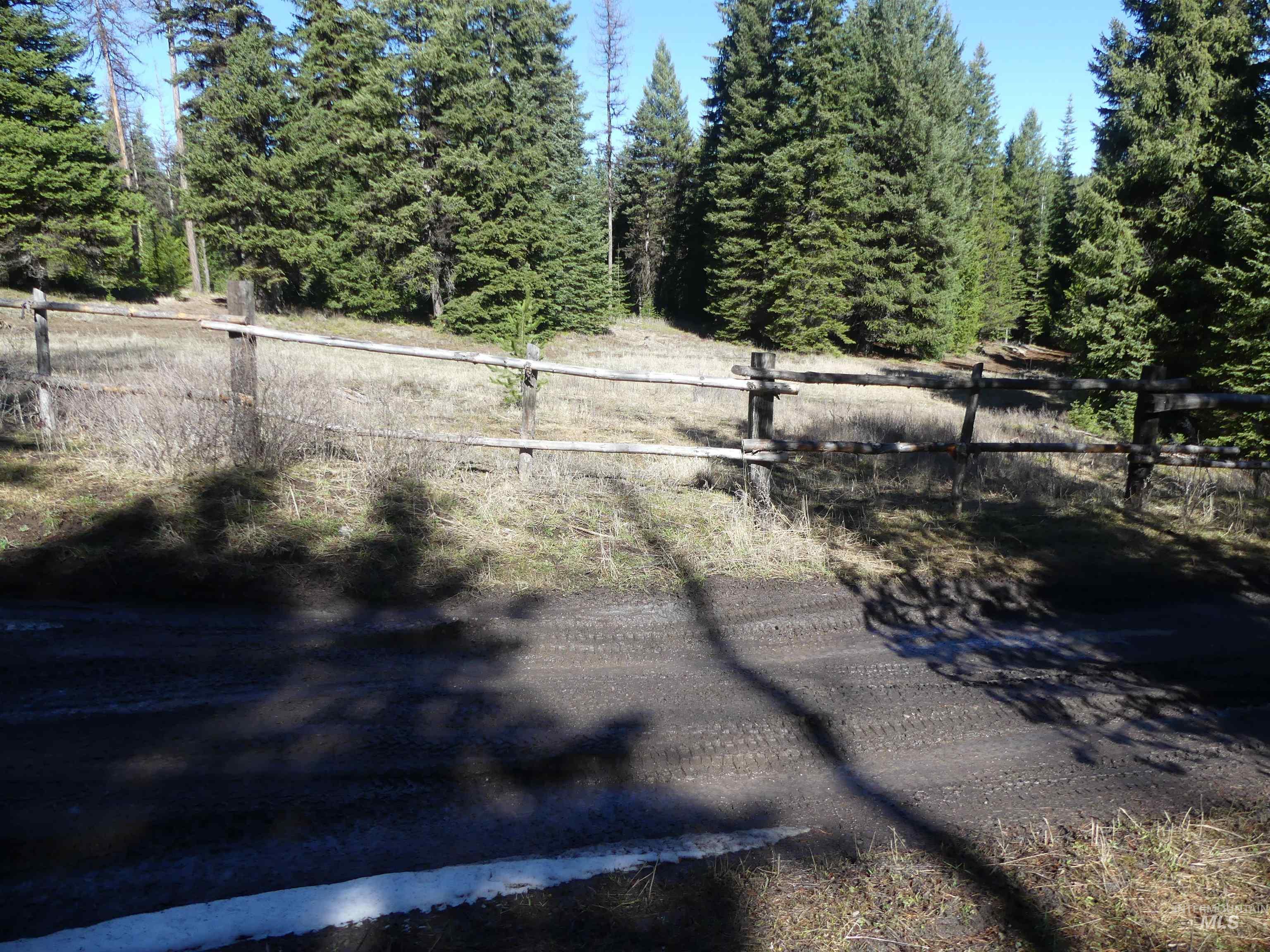 23860 Easy Lane, Winchester, Idaho 83555, Residential For Sale, Price $235,000, 98980796