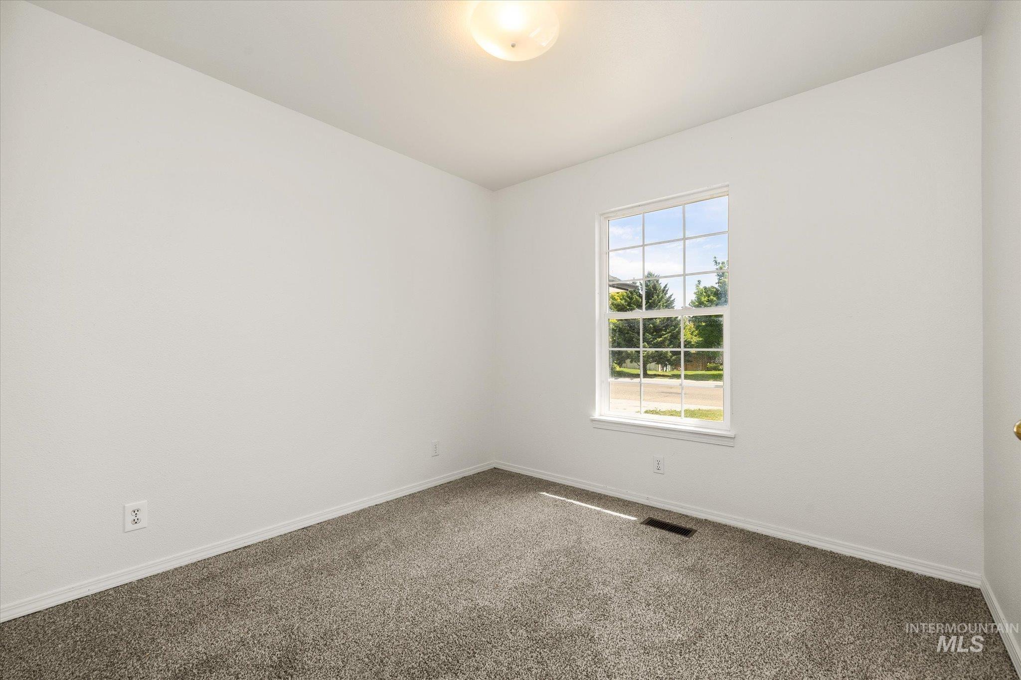 457 Meadowbrook Dr., Nampa, Idaho 83686, 3 Bedrooms, 2 Bathrooms, Residential For Sale, Price $359,500, 98980798