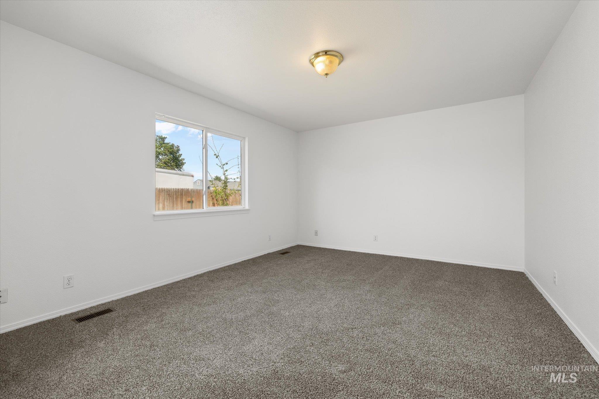 457 Meadowbrook Dr., Nampa, Idaho 83686, 3 Bedrooms, 2 Bathrooms, Residential For Sale, Price $359,500, 98980798