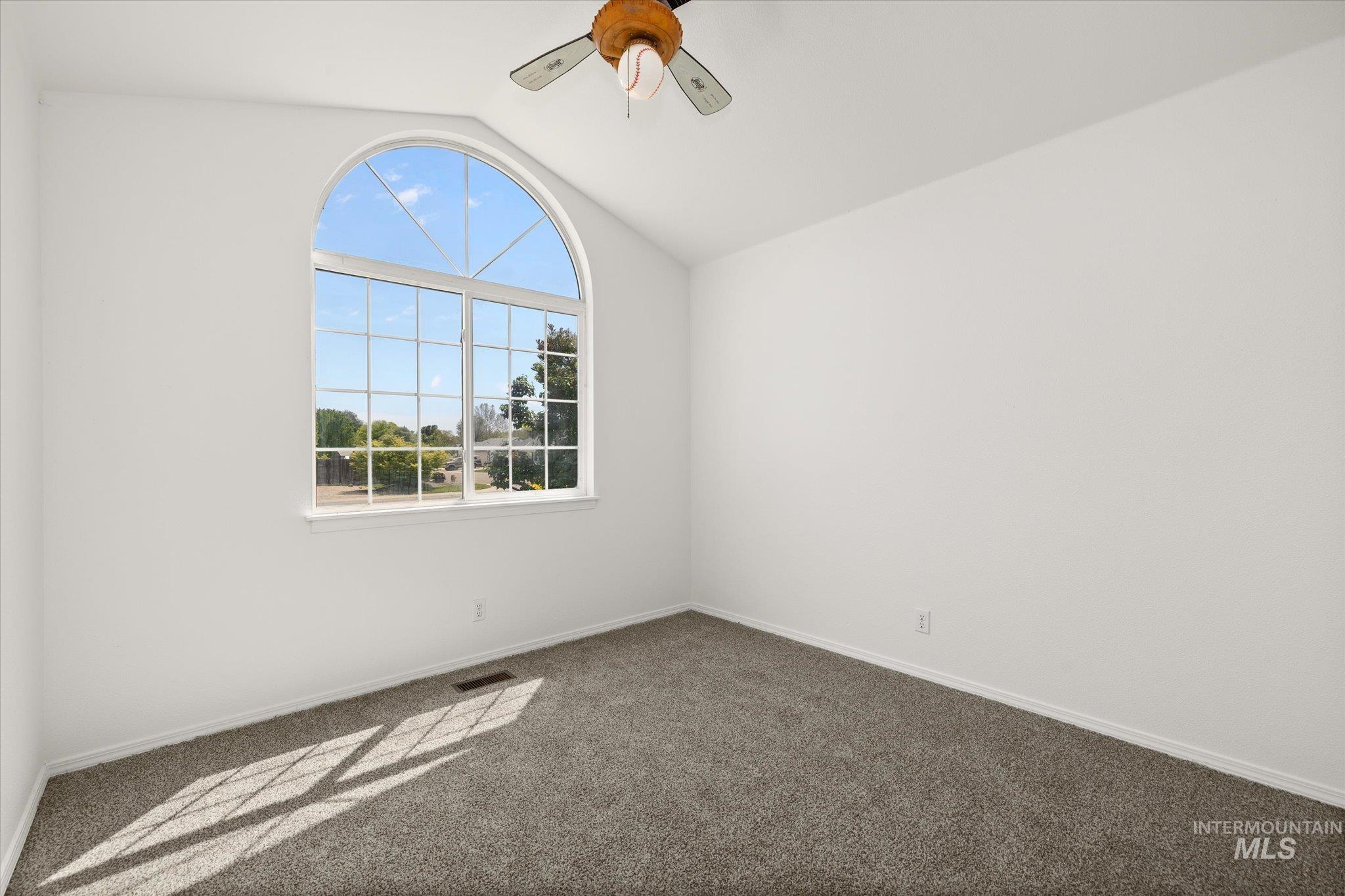 457 Meadowbrook Dr., Nampa, Idaho 83686, 3 Bedrooms, 2 Bathrooms, Residential For Sale, Price $359,500, 98980798