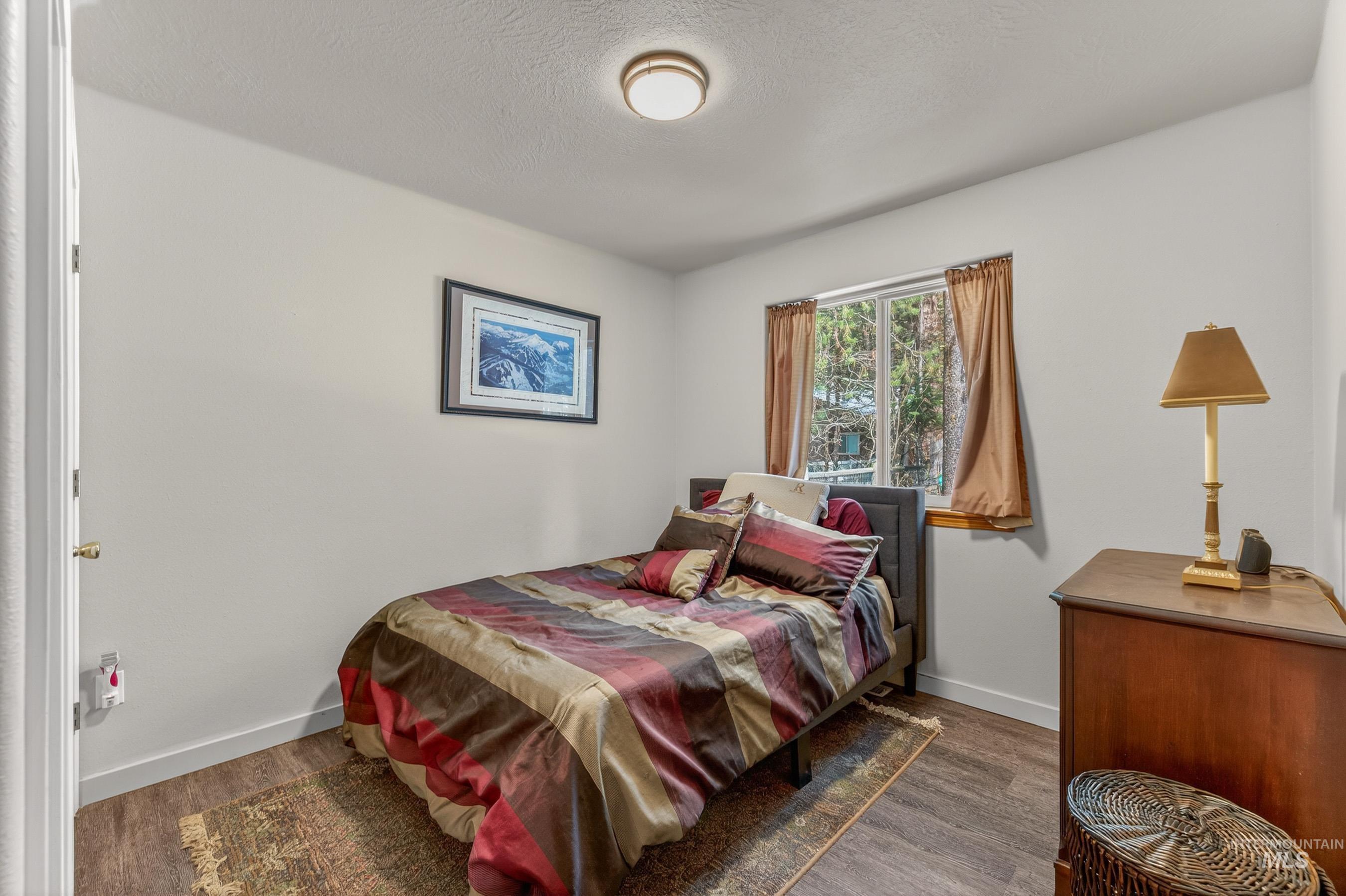 1801 Carico Road, McCall, Idaho 83638-0000, 3 Bedrooms, 2 Bathrooms, Residential For Sale, Price $750,000, 98980800