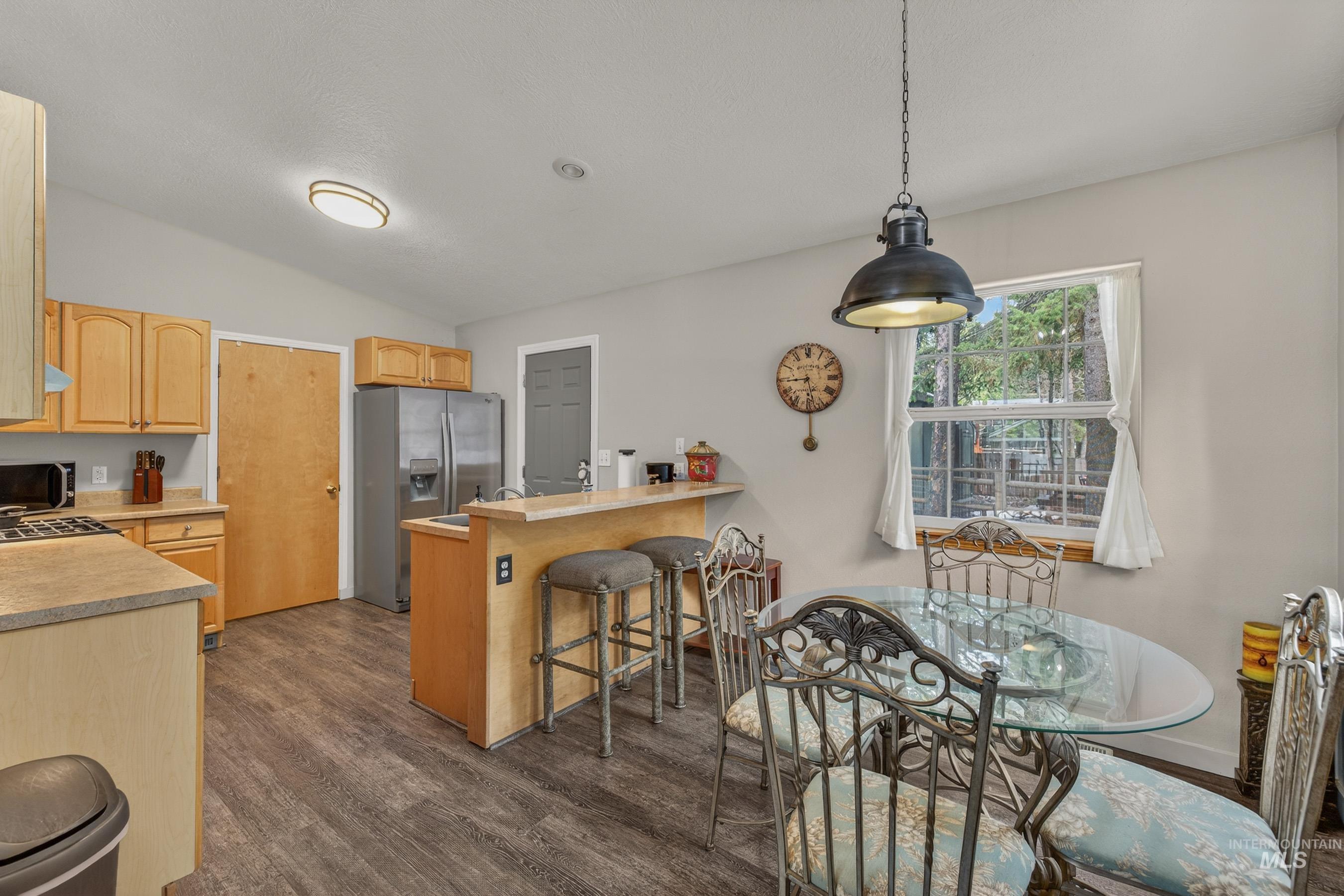 1801 Carico Road, McCall, Idaho 83638-0000, 3 Bedrooms, 2 Bathrooms, Residential For Sale, Price $750,000, 98980800