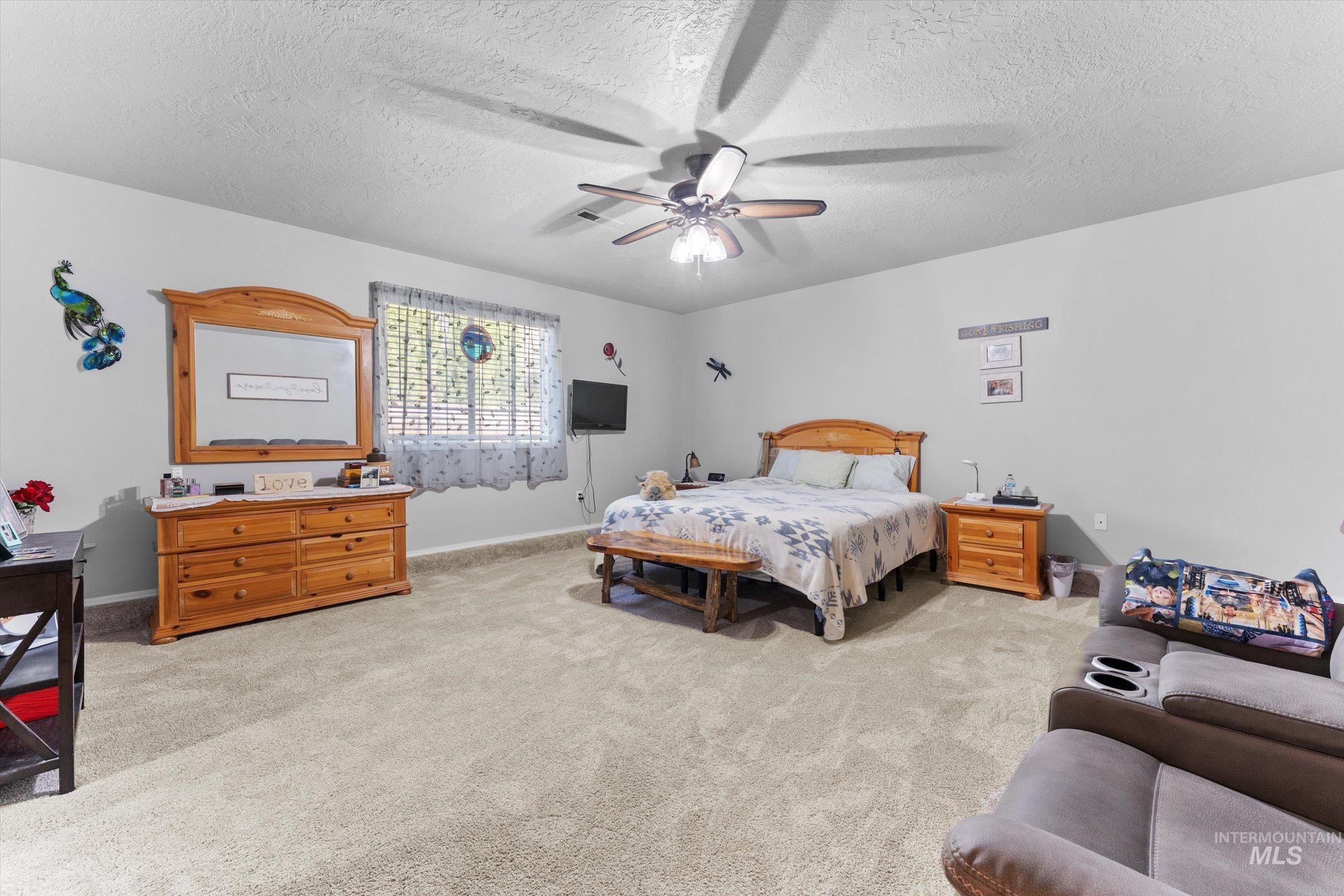 1860 Bishop Ct, Mountain Home, Idaho 83647, 6 Bedrooms, 4 Bathrooms, Residential For Sale, Price $485,000, 98980802